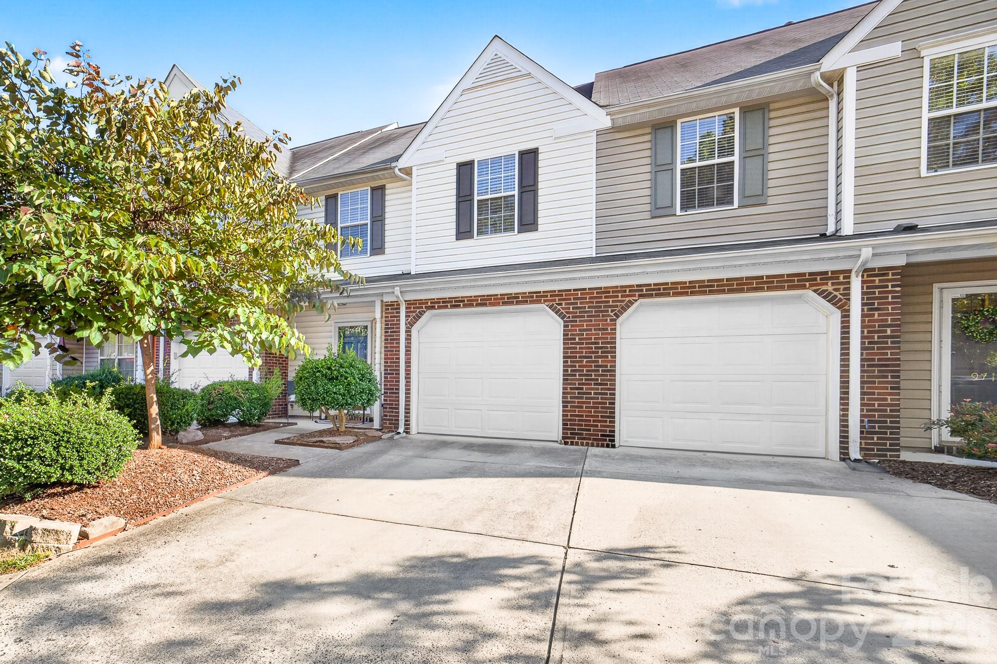 9712 Elizabeth Townes Lane