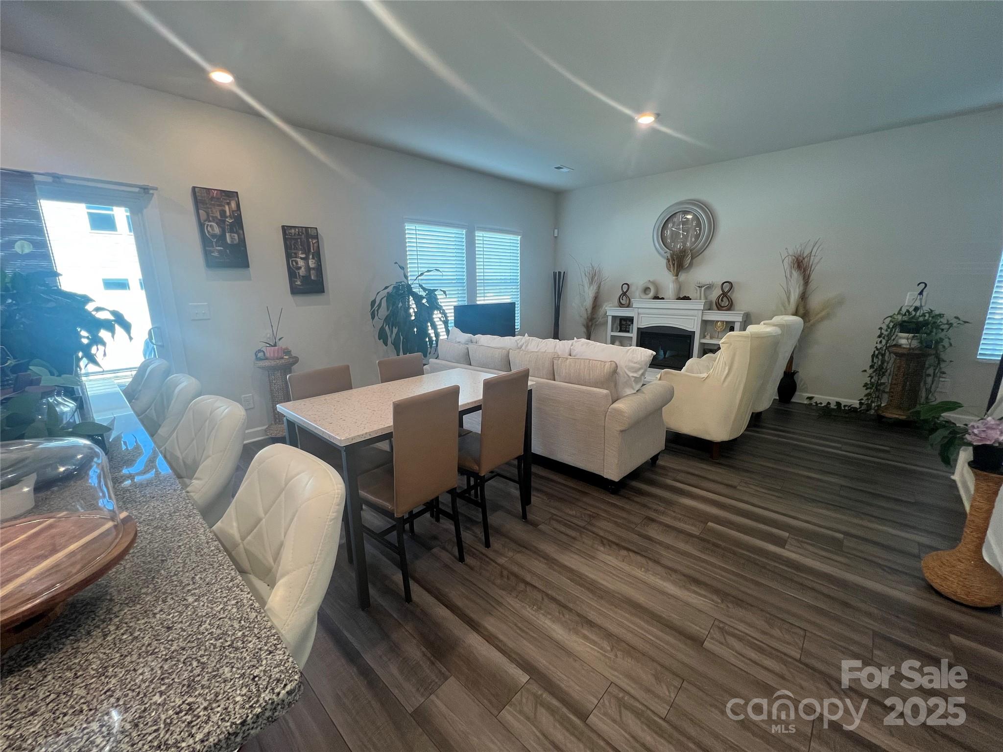 Morgan Hills - Residential