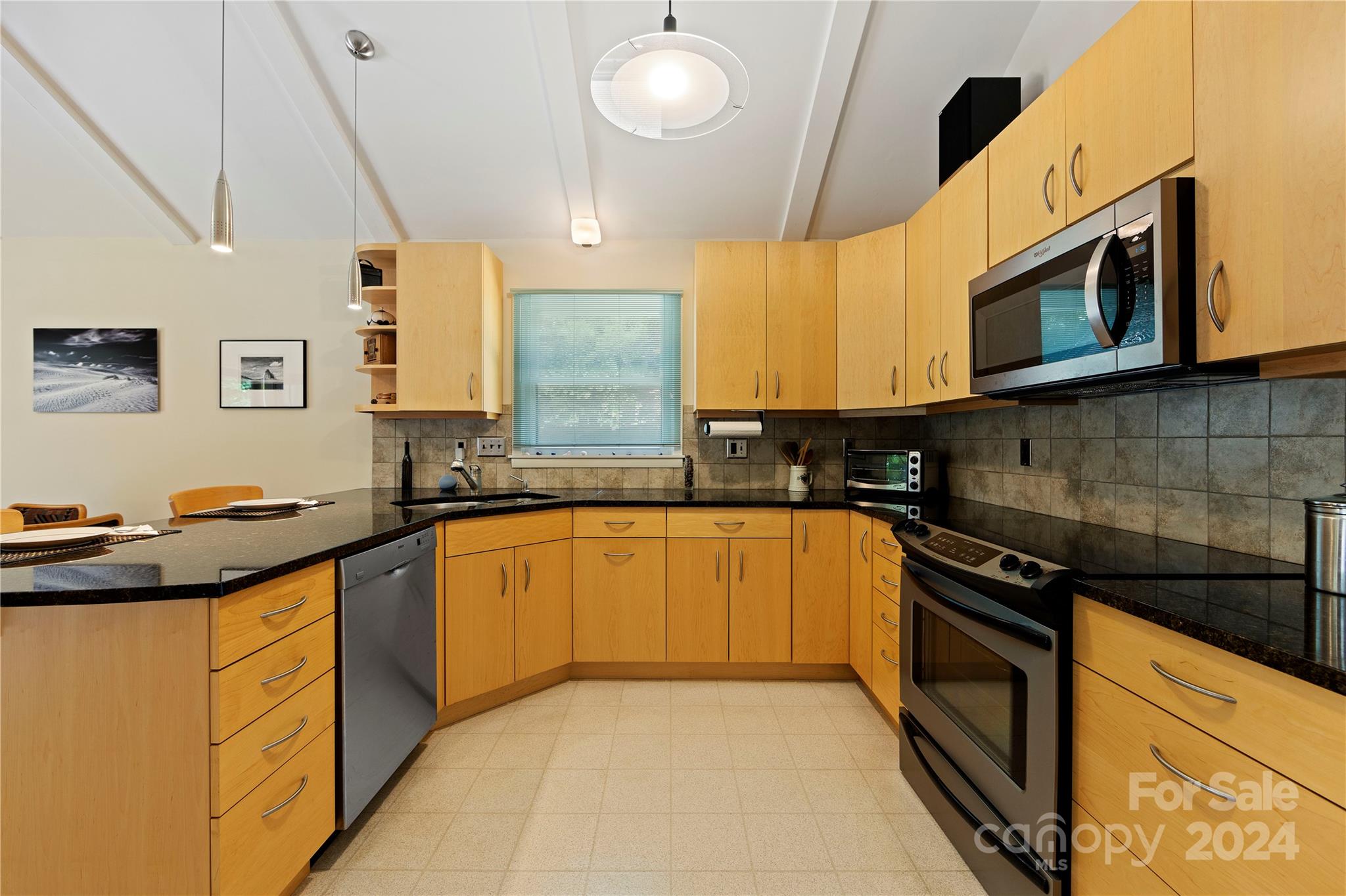 Sardis Forest - Residential