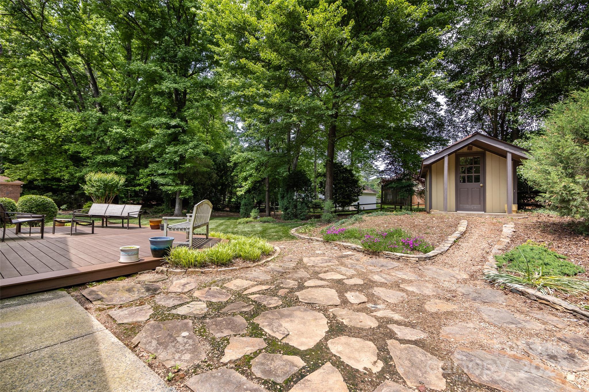 Sardis Forest - Residential