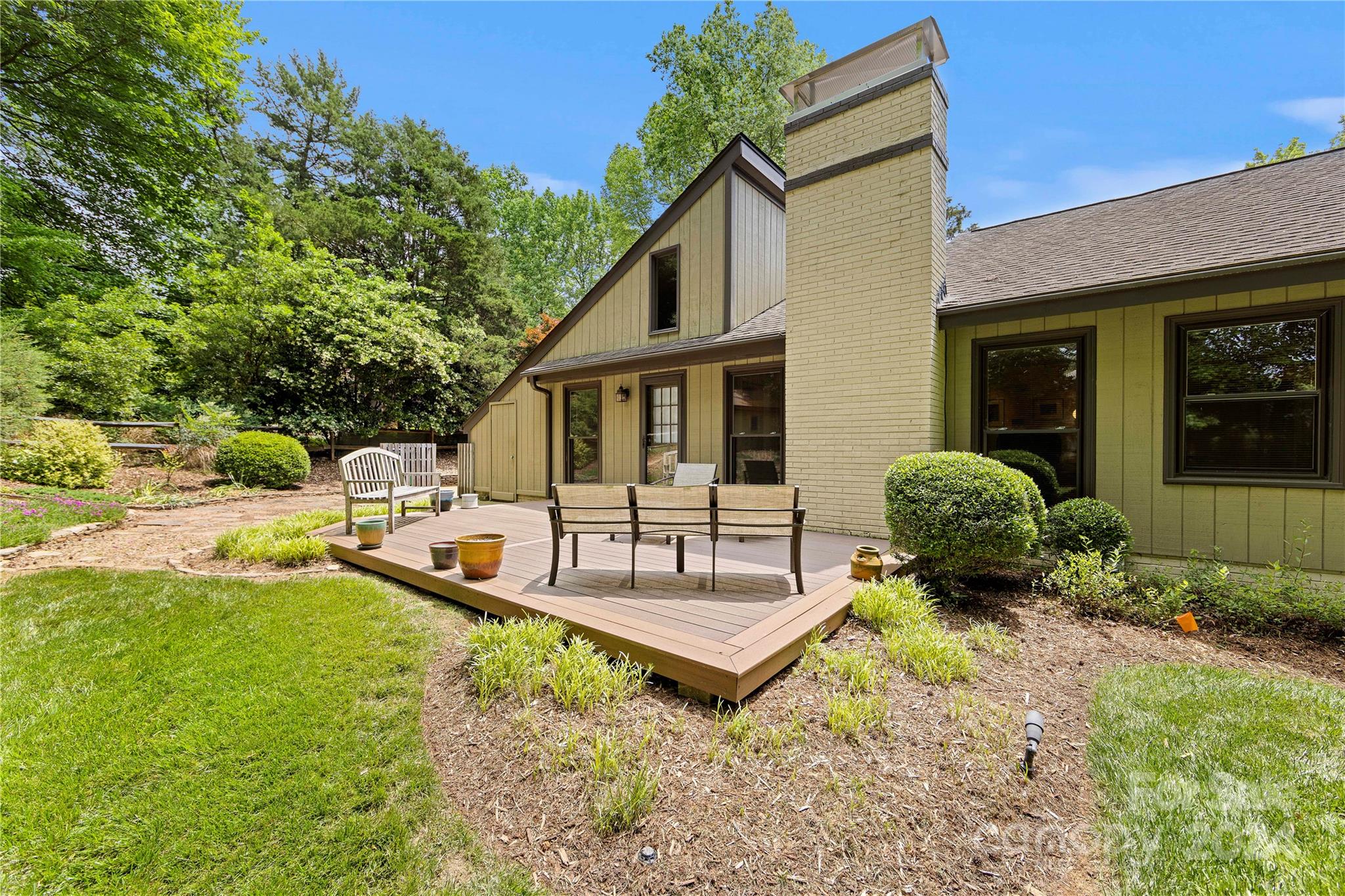 Sardis Forest - Residential