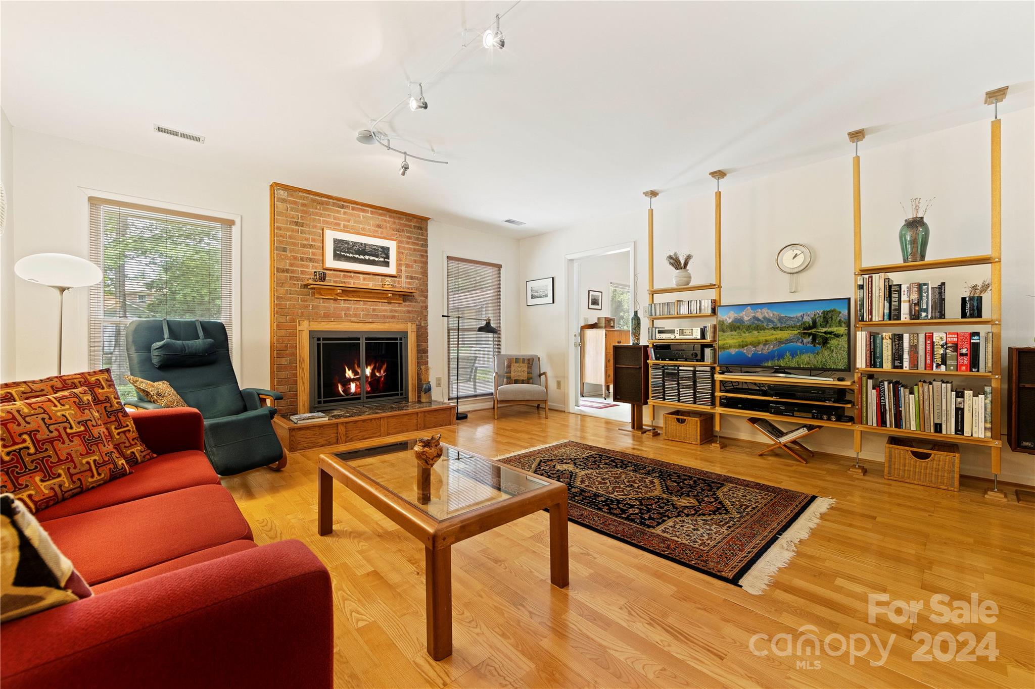 Sardis Forest - Residential