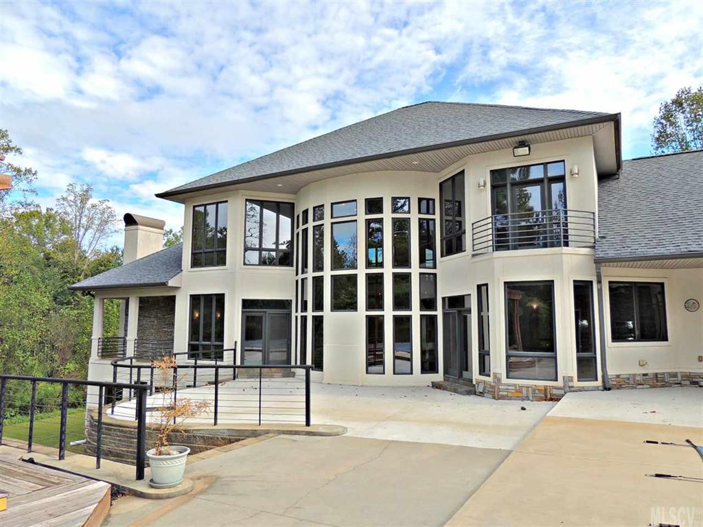 White Eagle Ranch - Residential