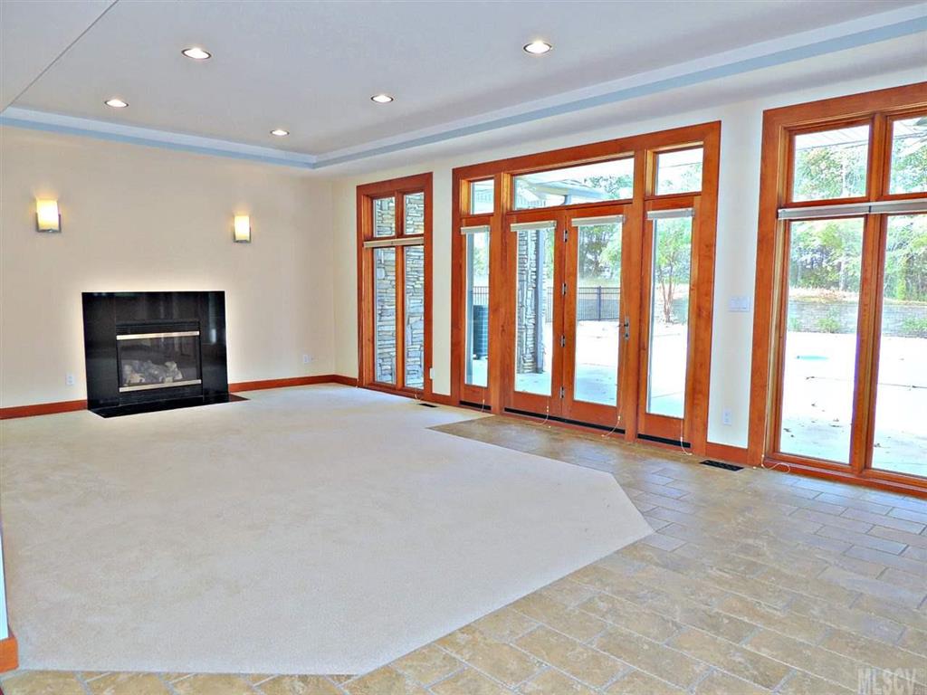 White Eagle Ranch - Residential