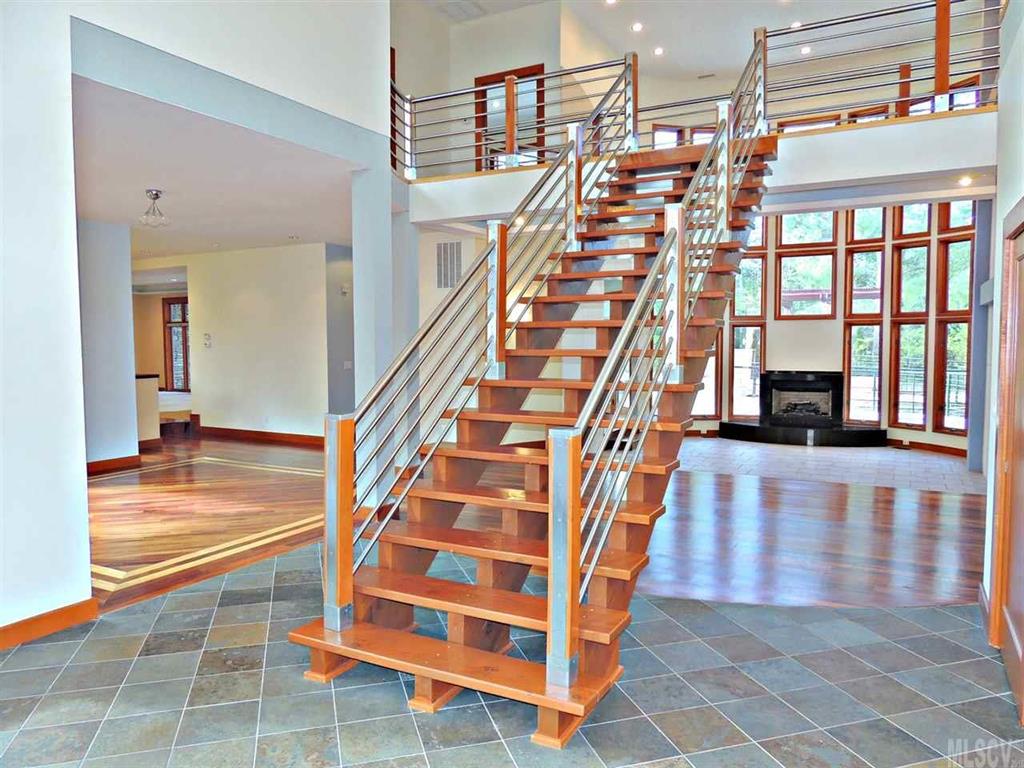 White Eagle Ranch - Residential