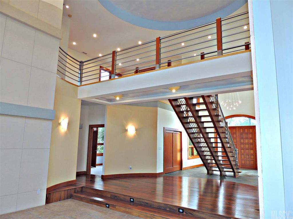 White Eagle Ranch - Residential