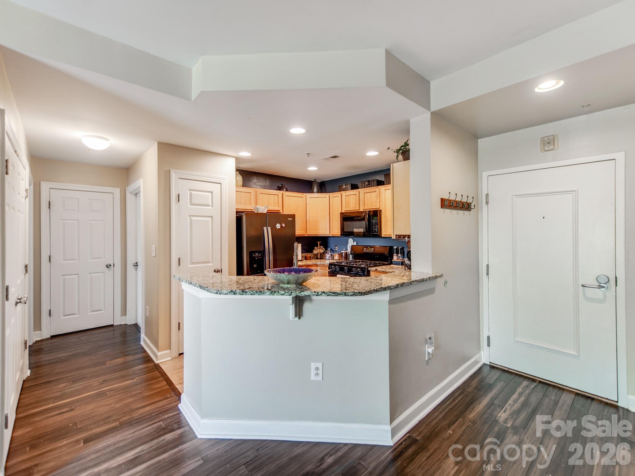 Gateway Plaza - Residential