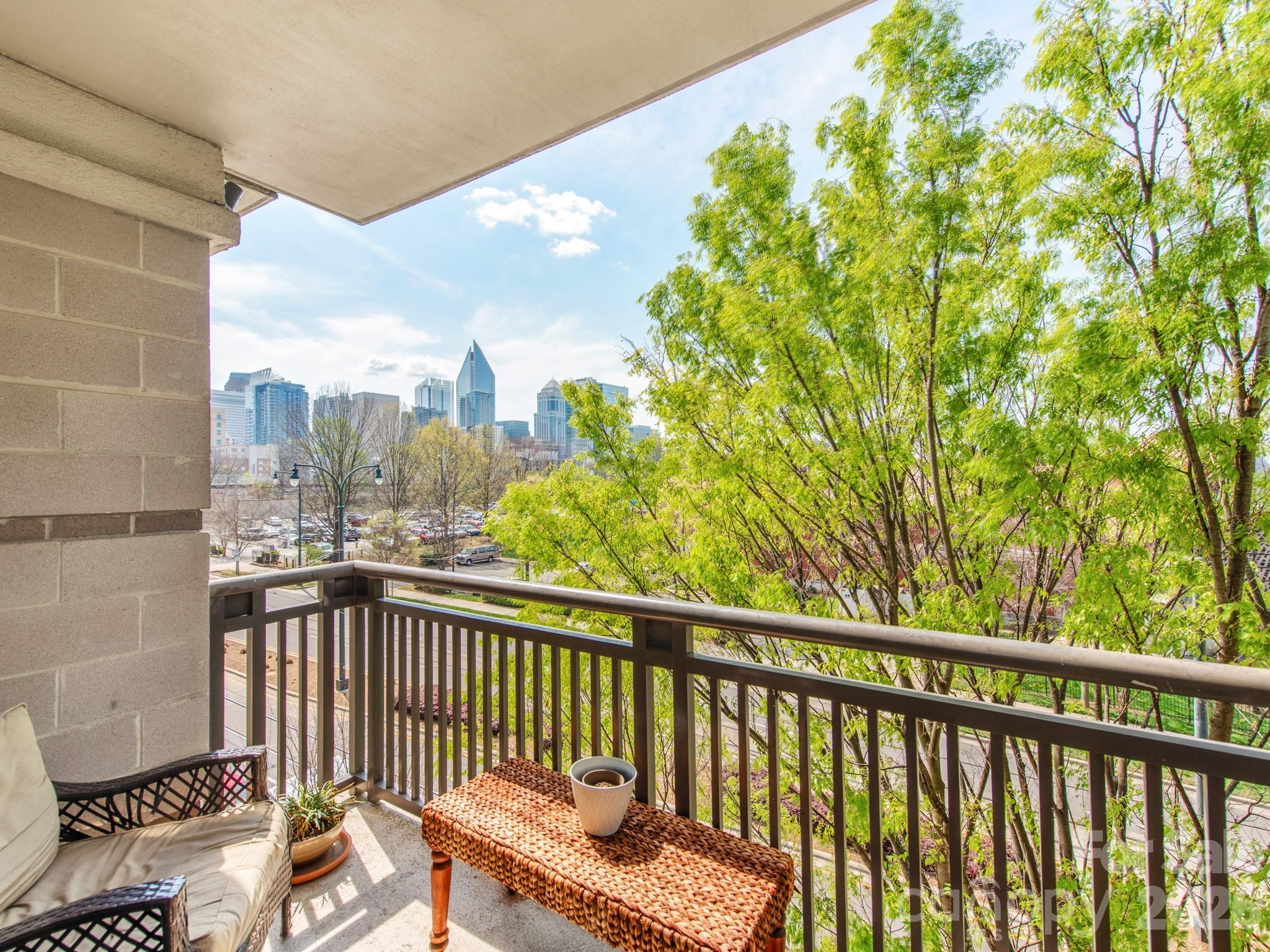 Gateway Plaza - Residential