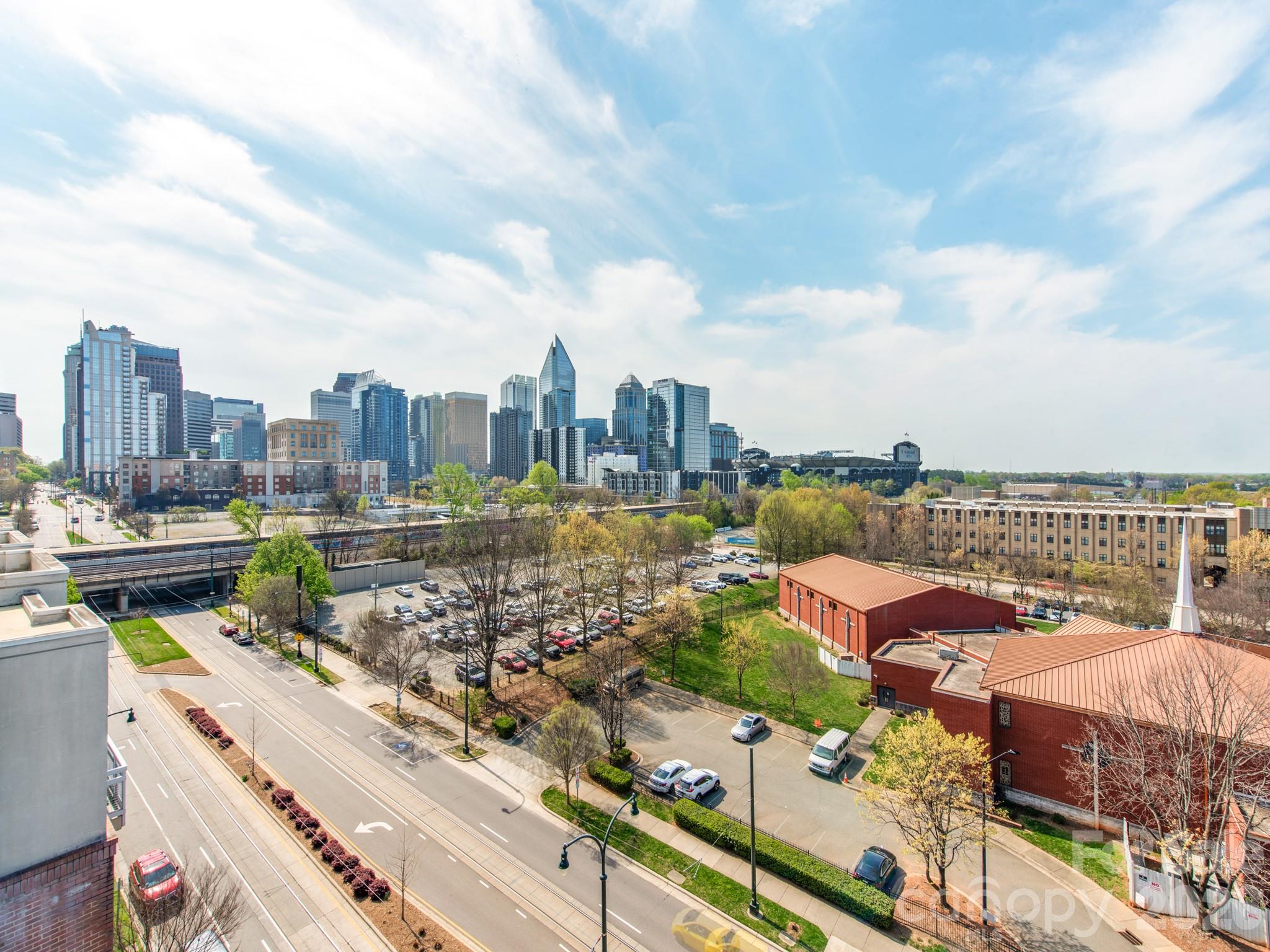 Gateway Plaza - Residential