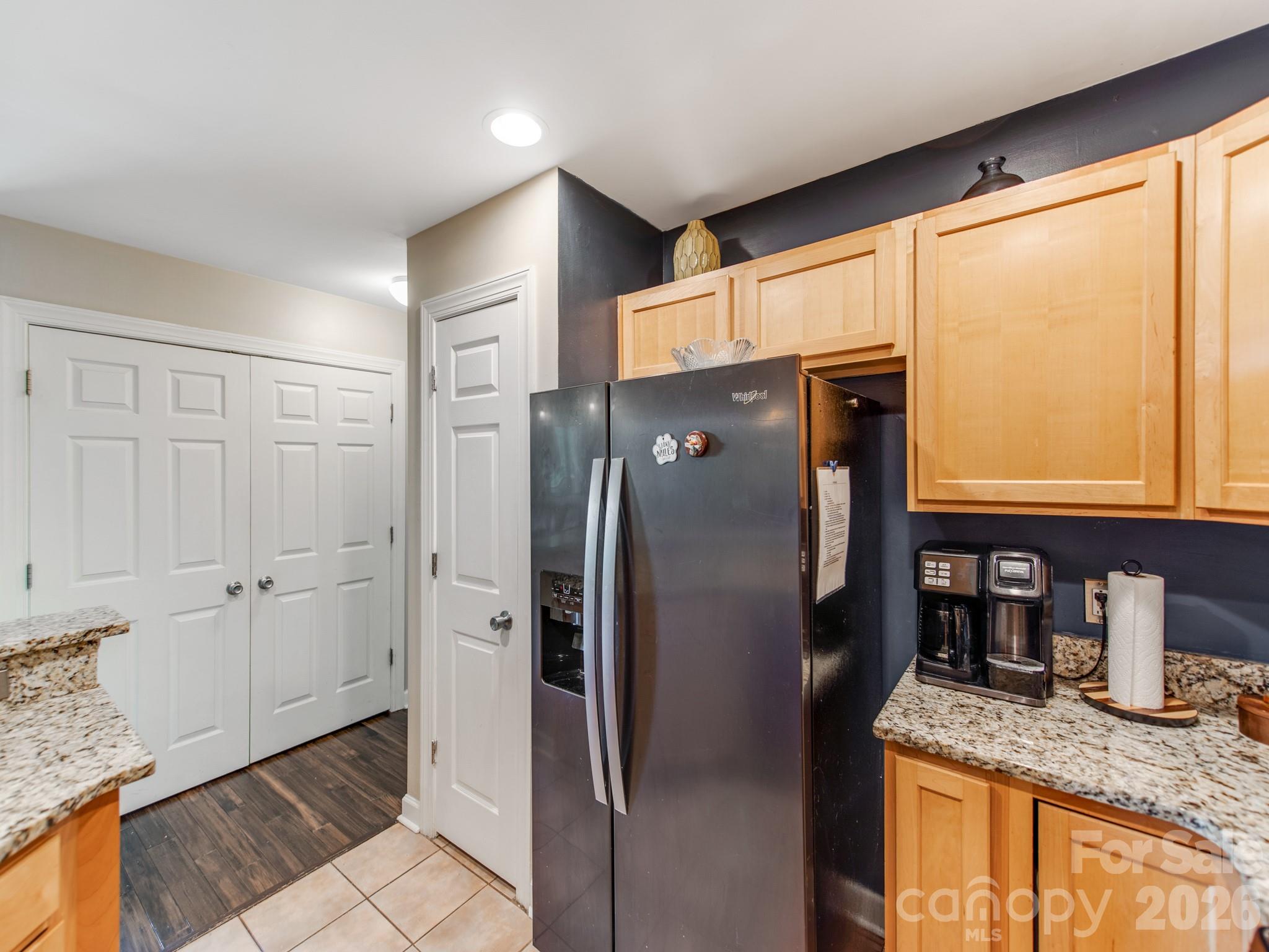 Gateway Plaza - Residential