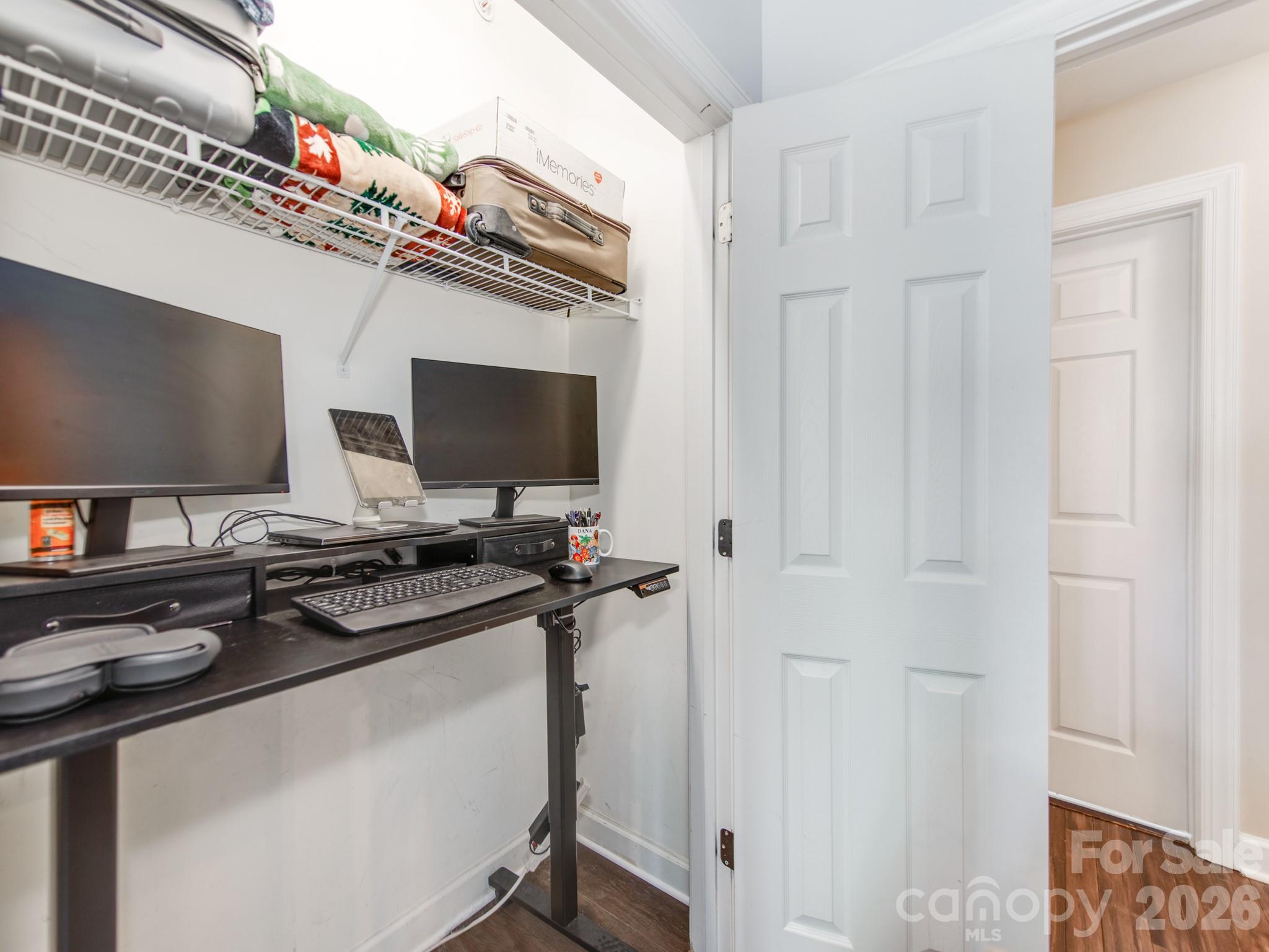 Gateway Plaza - Residential