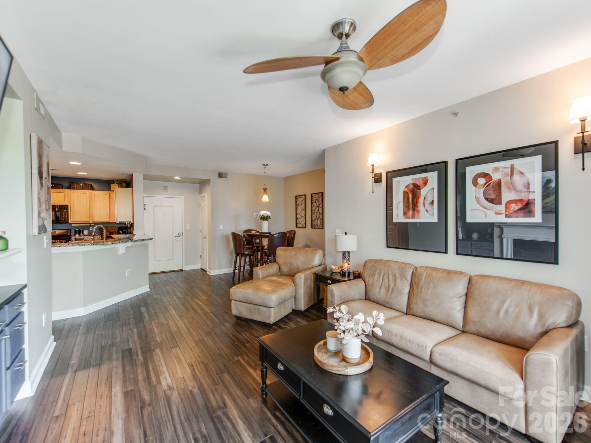 Gateway Plaza - Residential