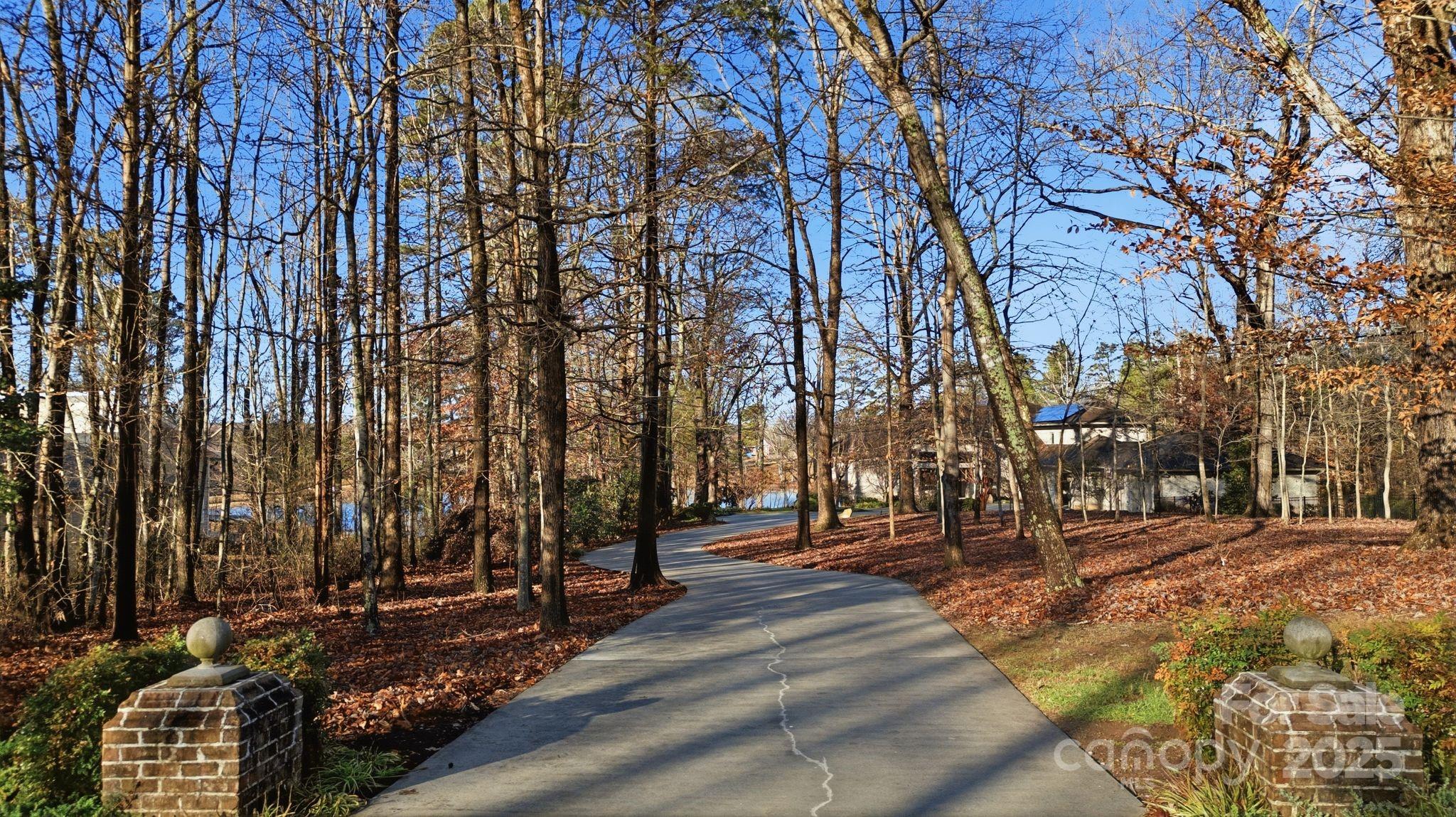 637 Wildflower Trail