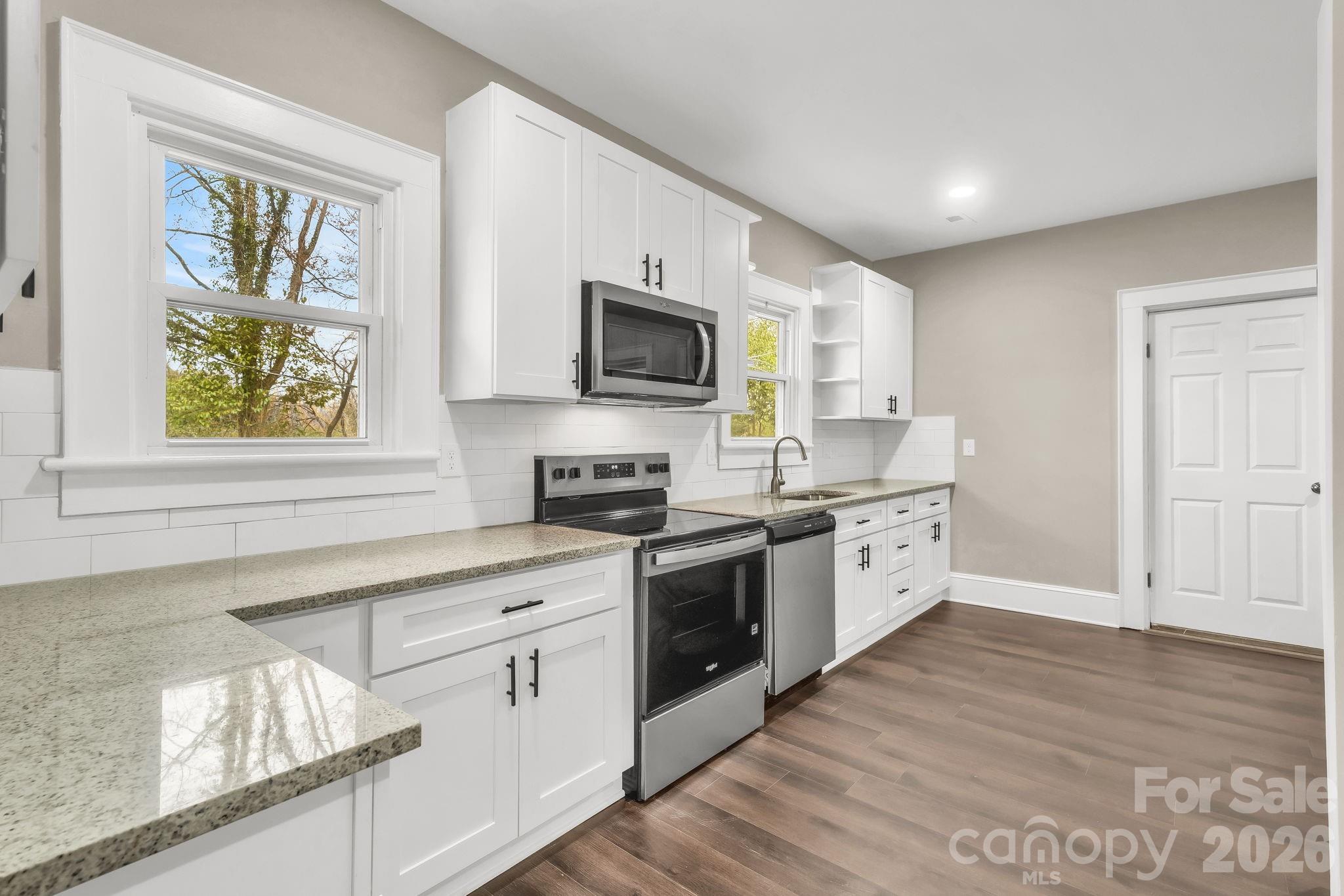 1817 Little Rock Road 2