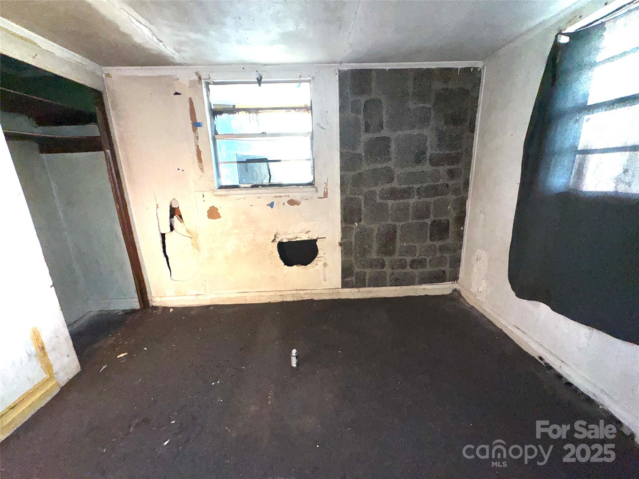 302 Melrose Drive SW