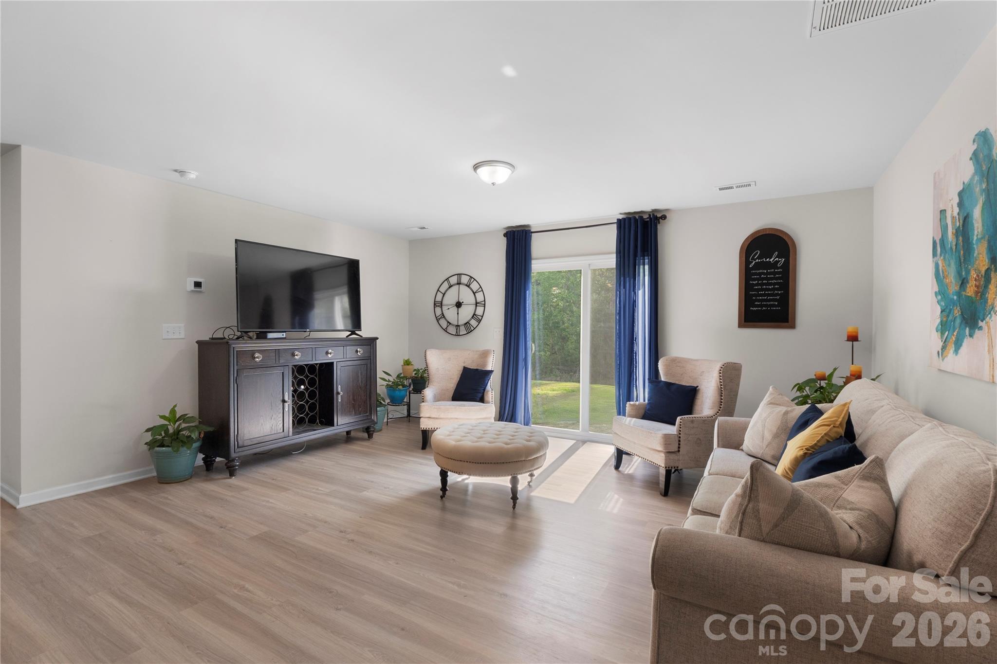 Alexander Glen - Residential