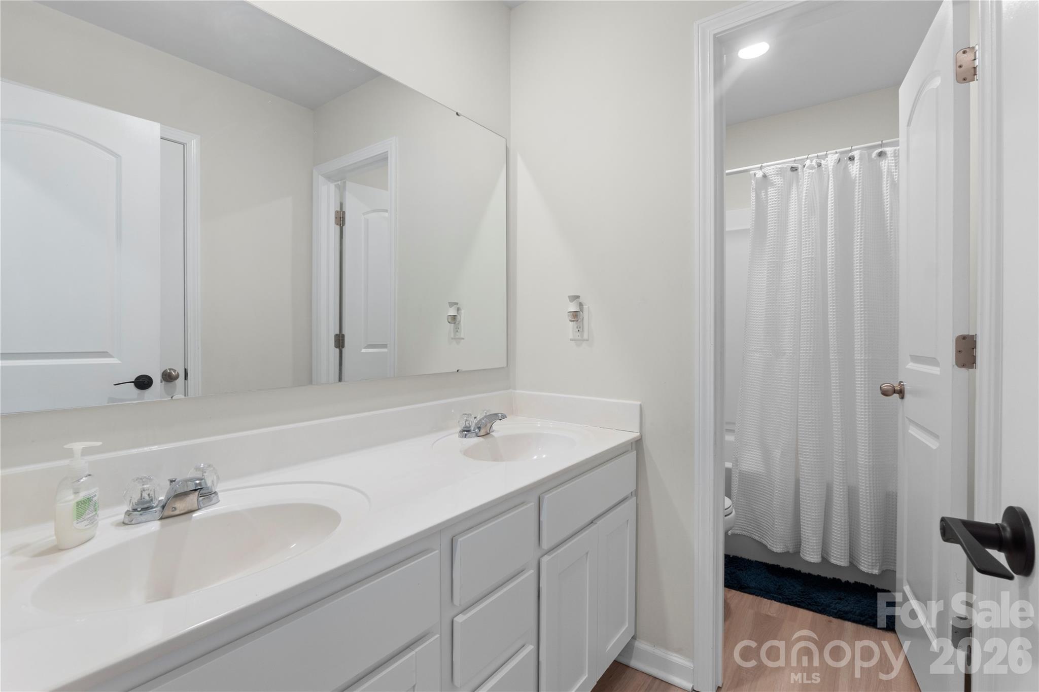 Alexander Glen - Residential