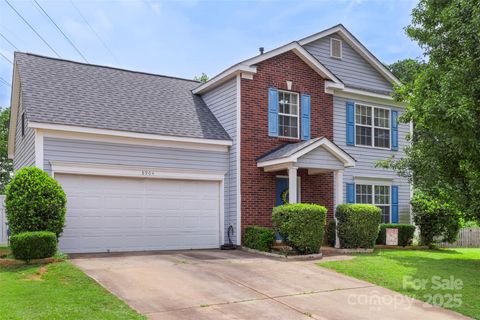 8904 Gerald Drive Charlotte NC 28217