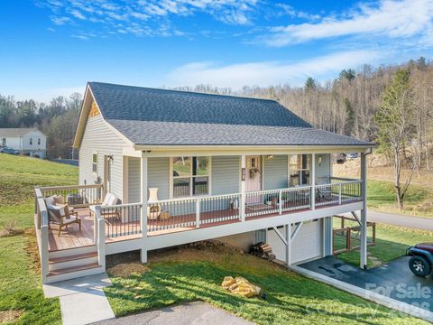 Photo of 38 Sunrise Drive, Mars Hill, NC 28754 (MLS # 4355857)