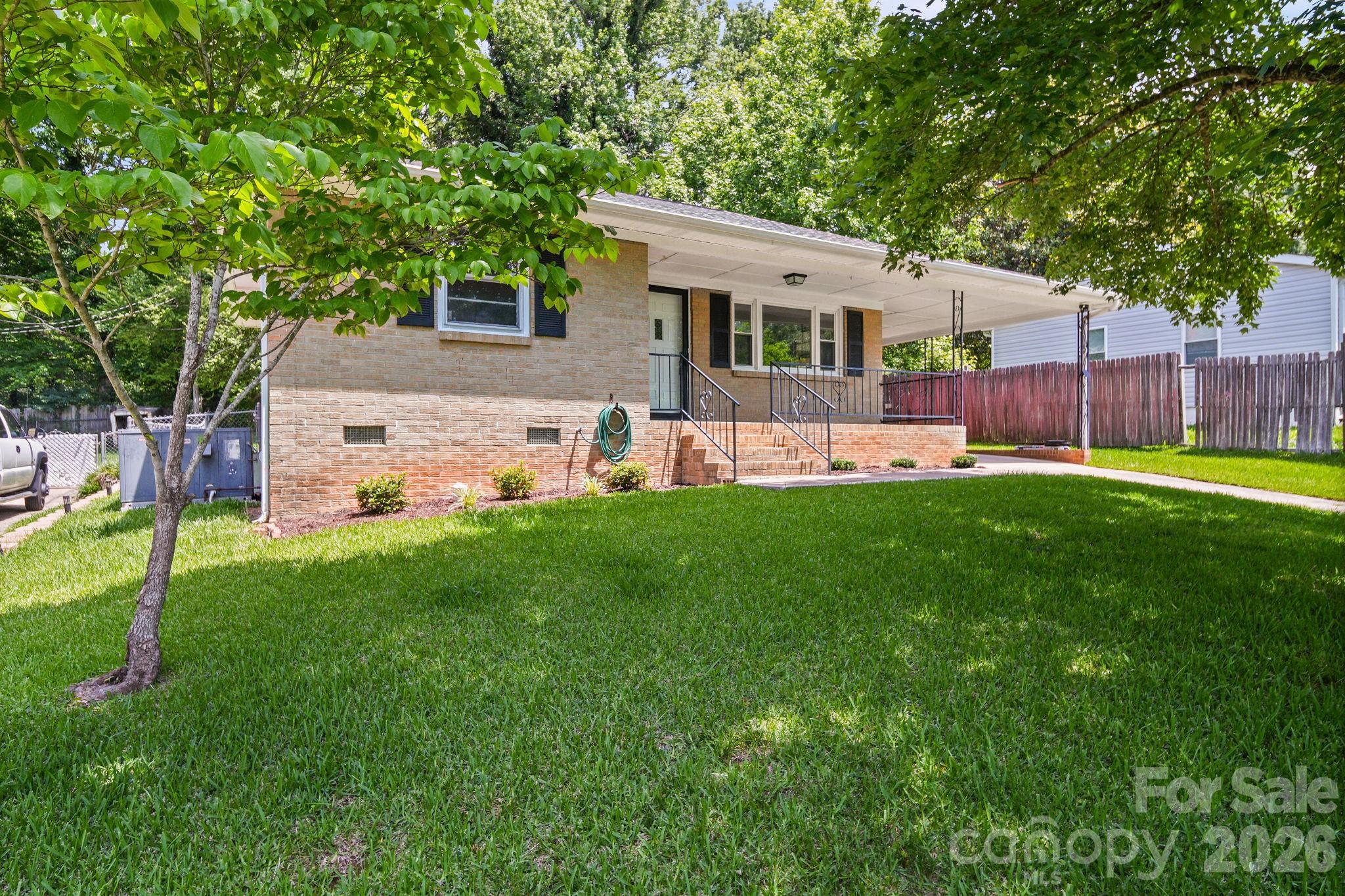 240 Nila Dawn Avenue
