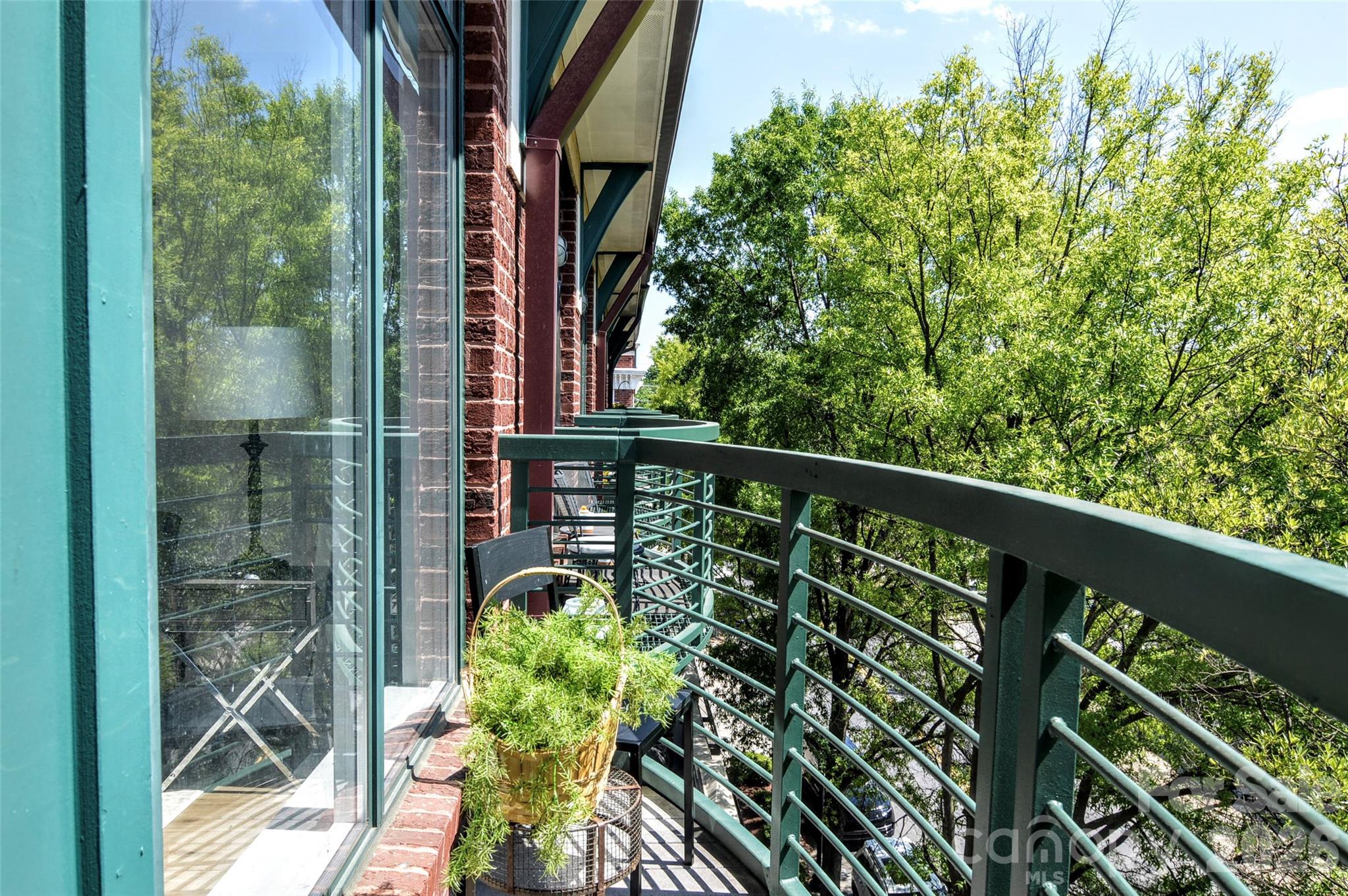 Park Avenue Condominiums - Residential