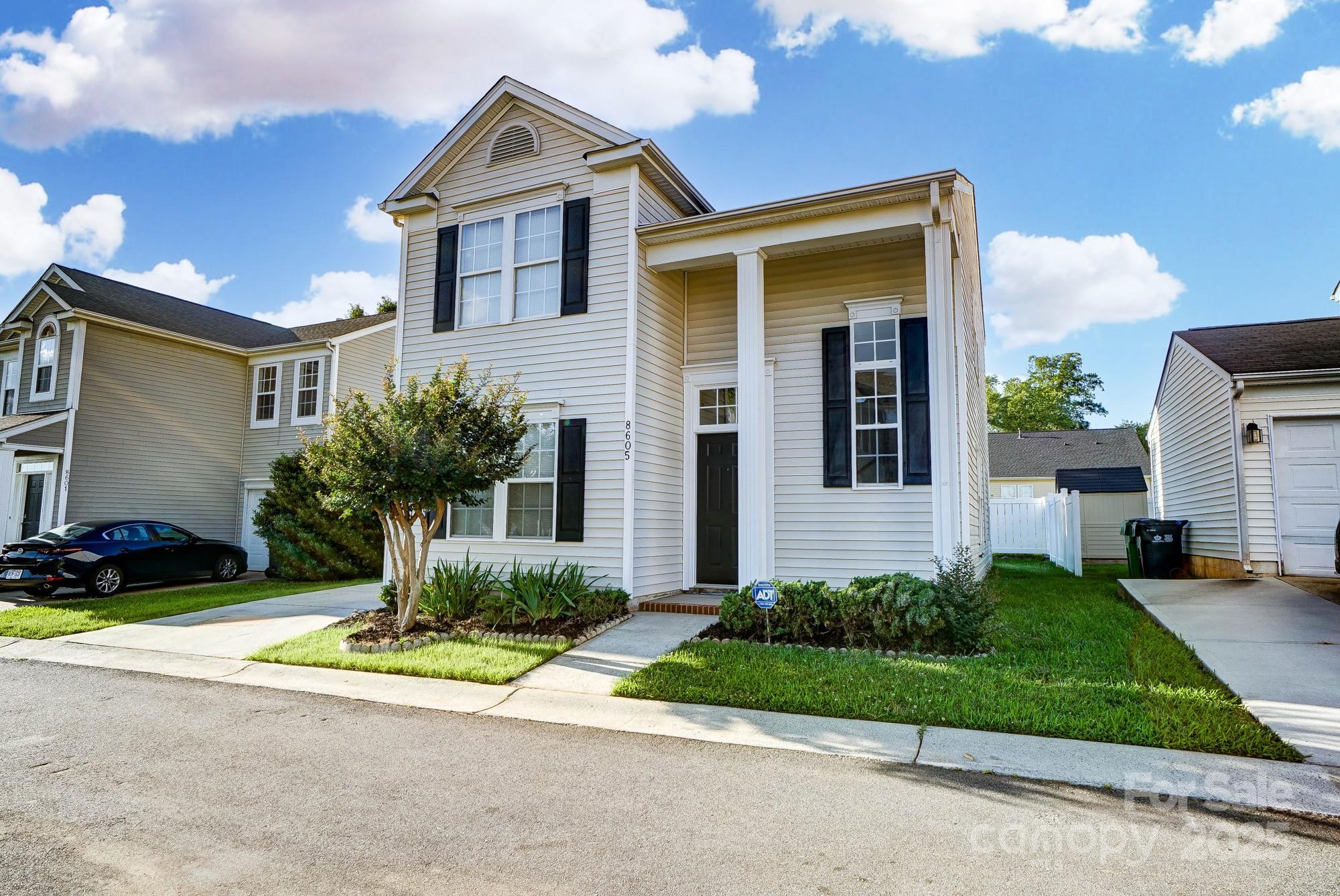 8605 Sawleaf Court