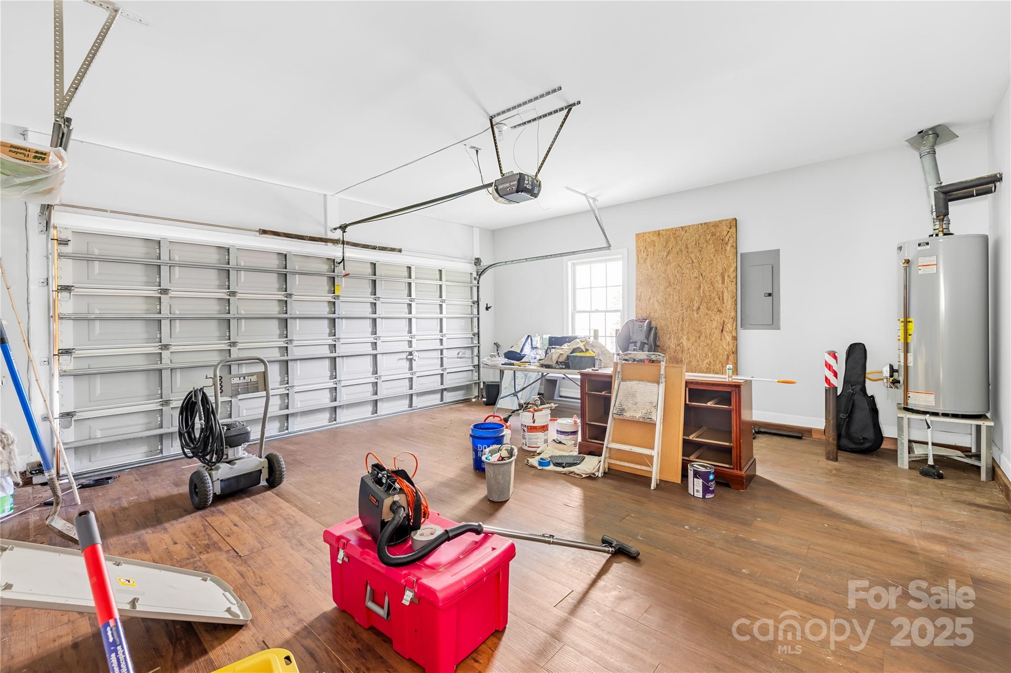 Charlotte, North Carolina 28212, United States, 4 Bedrooms Bedrooms, ,3 BathroomsBathrooms,Residential,Active,111025