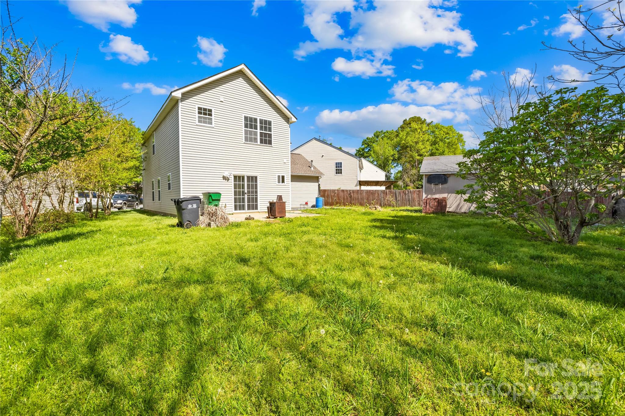 Charlotte, North Carolina 28212, United States, 4 Bedrooms Bedrooms, ,3 BathroomsBathrooms,Residential,Active,111025