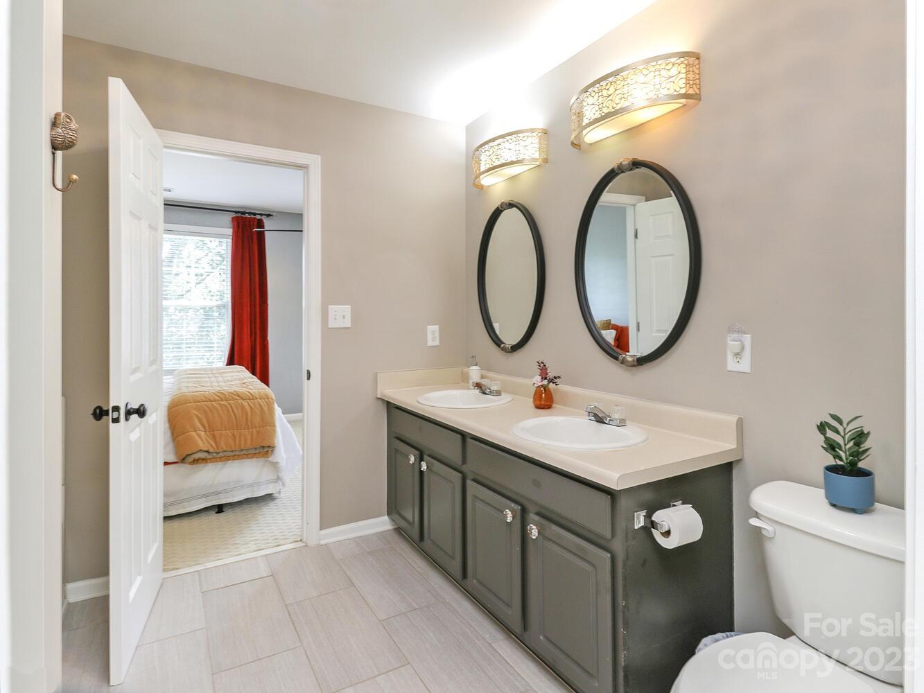 Townhomes at Birkdale Village - Residential