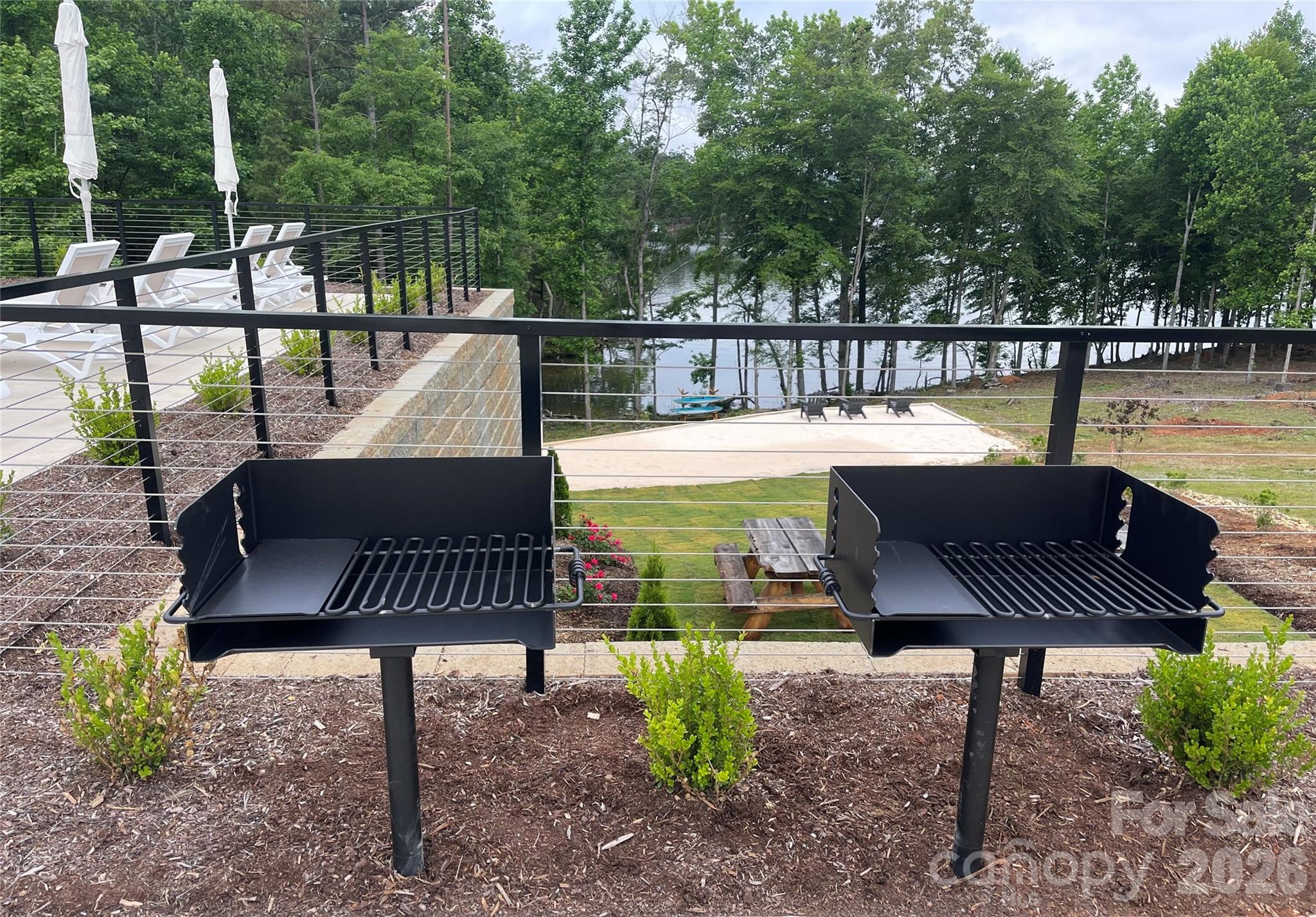 Lakeside Reserve - Land