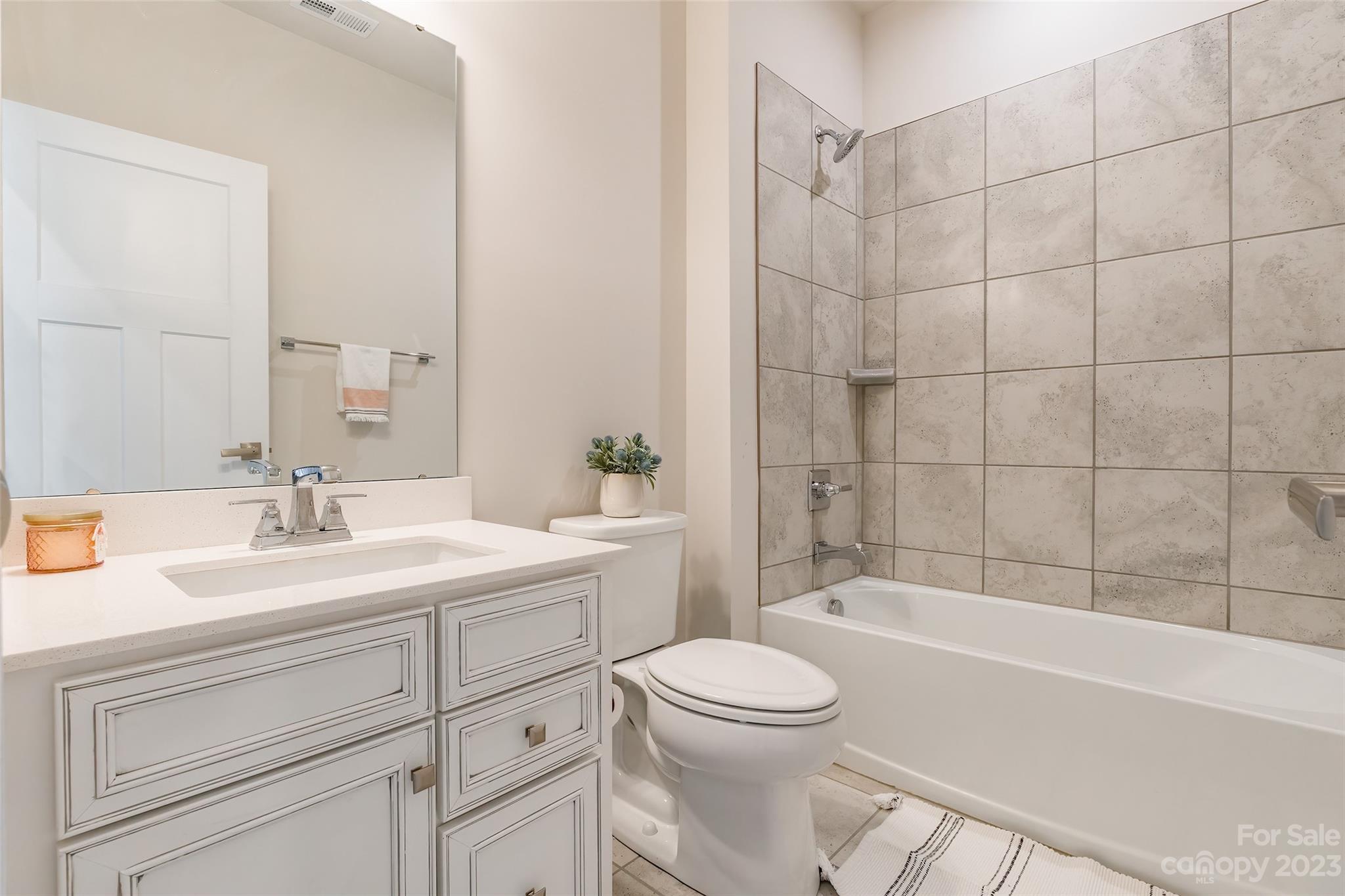 Trinity Townes - Residential