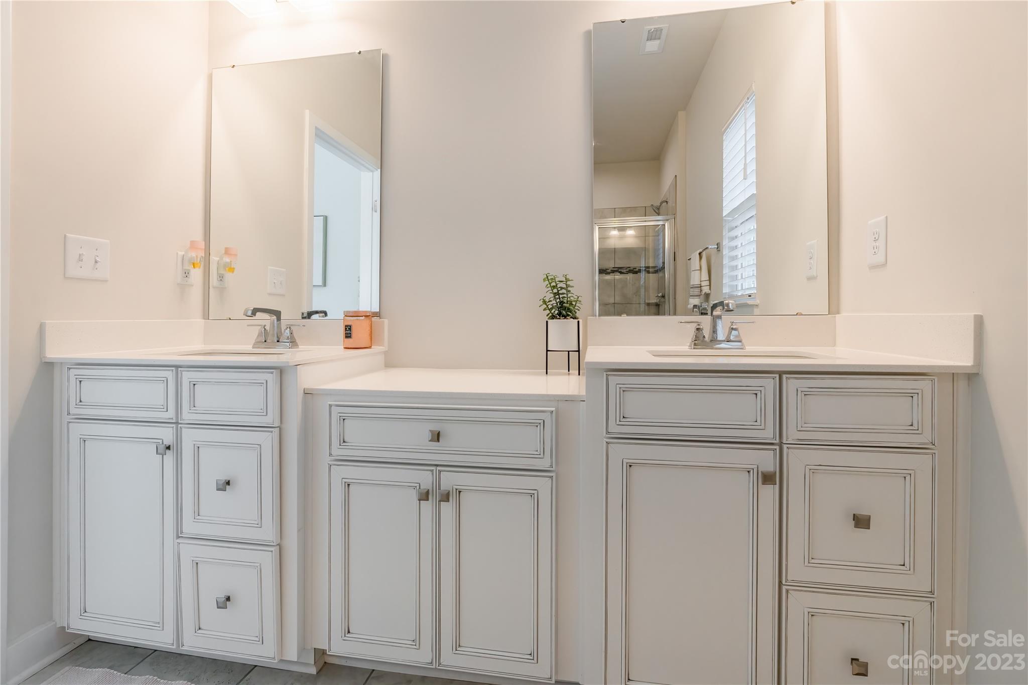 Trinity Townes - Residential