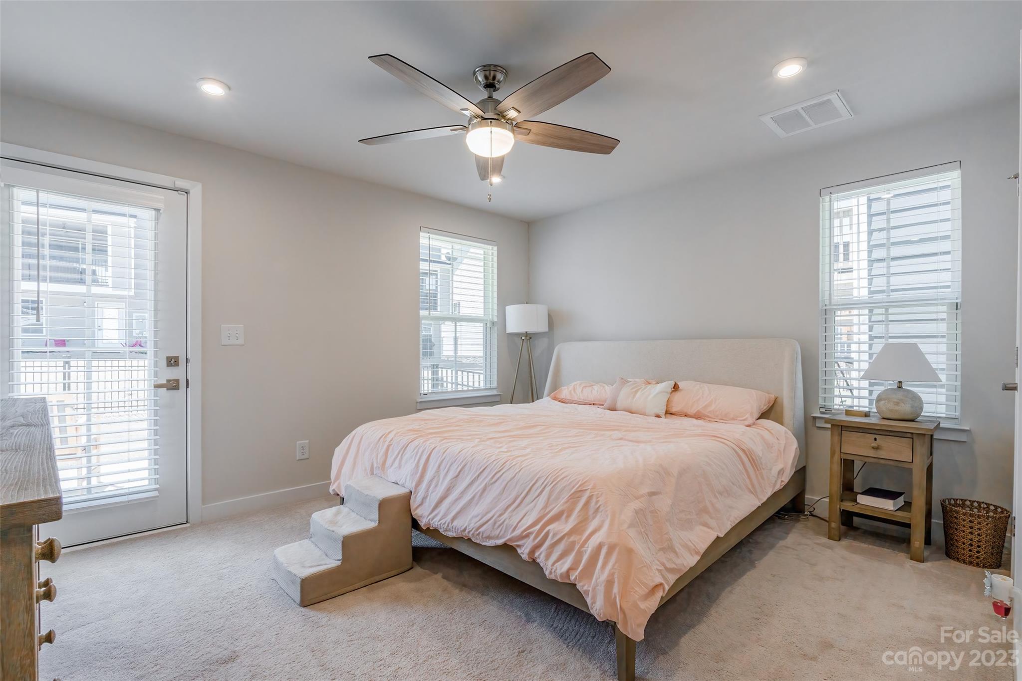 Trinity Townes - Residential