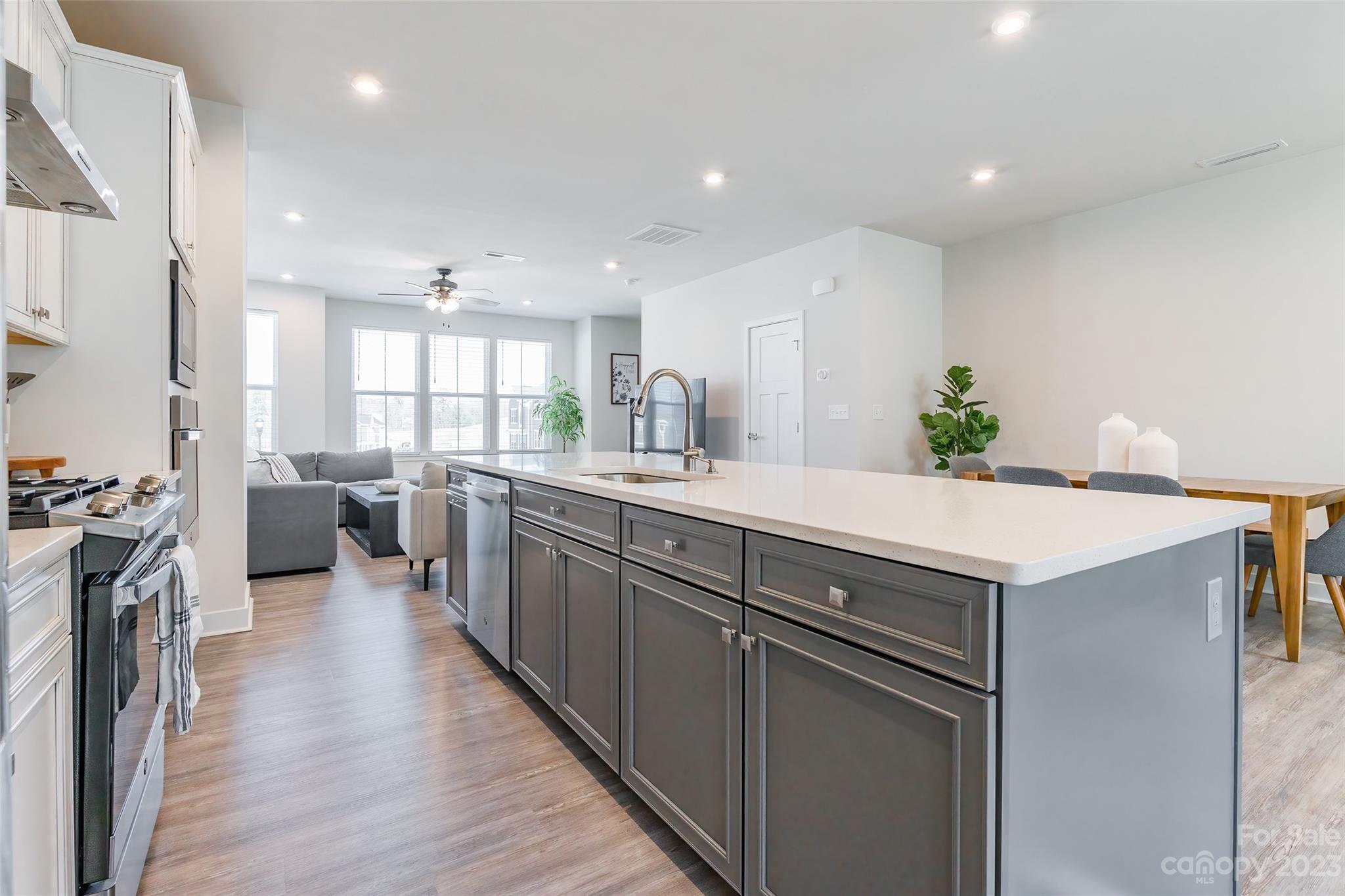 Trinity Townes - Residential