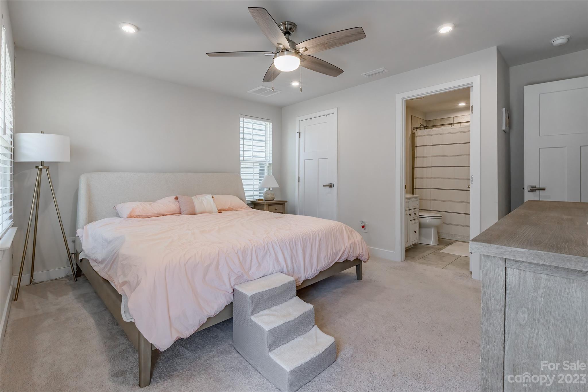 Trinity Townes - Residential