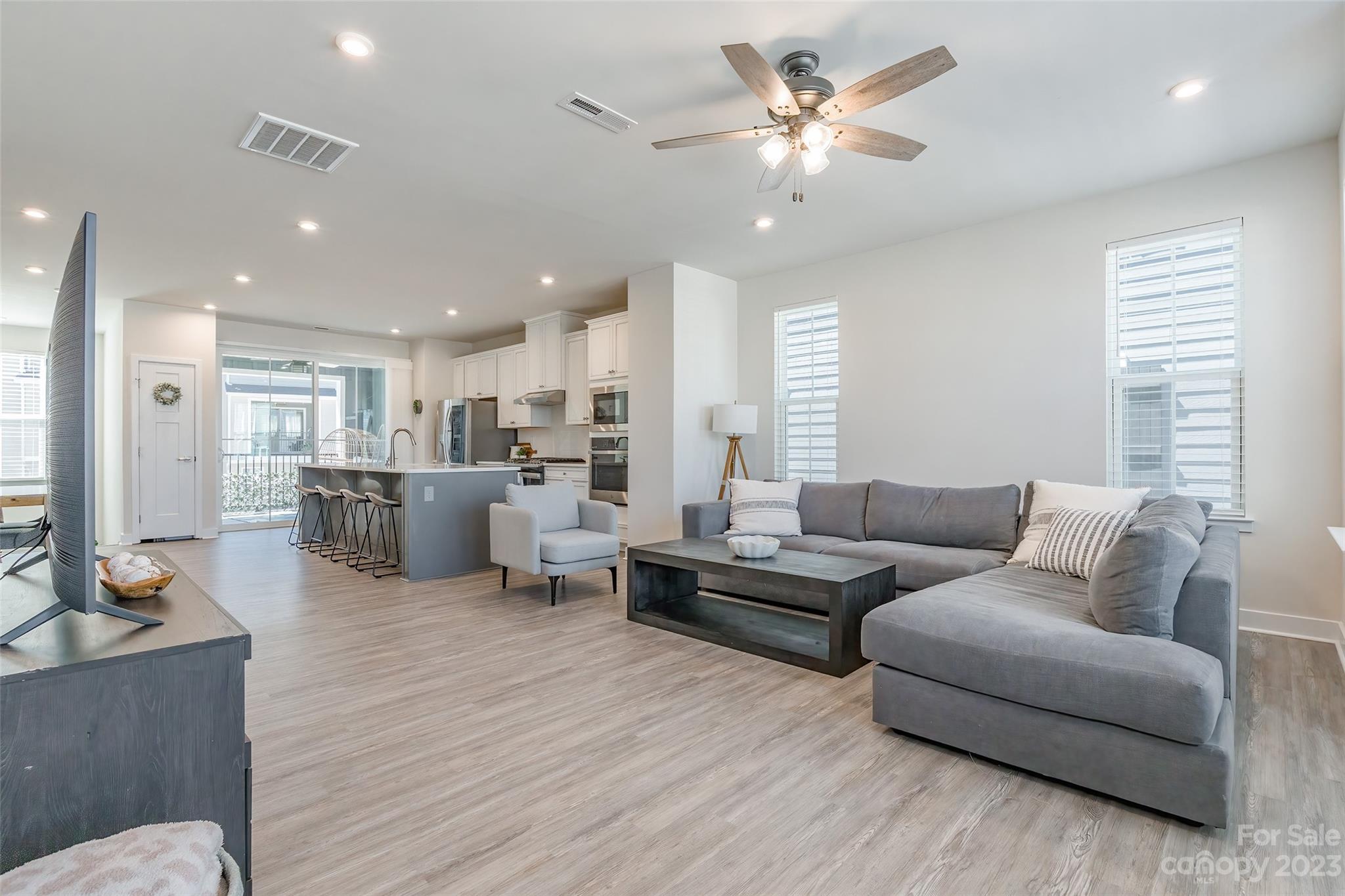 Trinity Townes - Residential