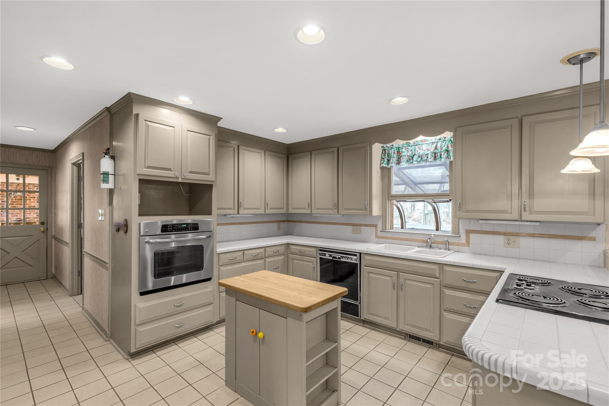 Arrowood Estates - Residential