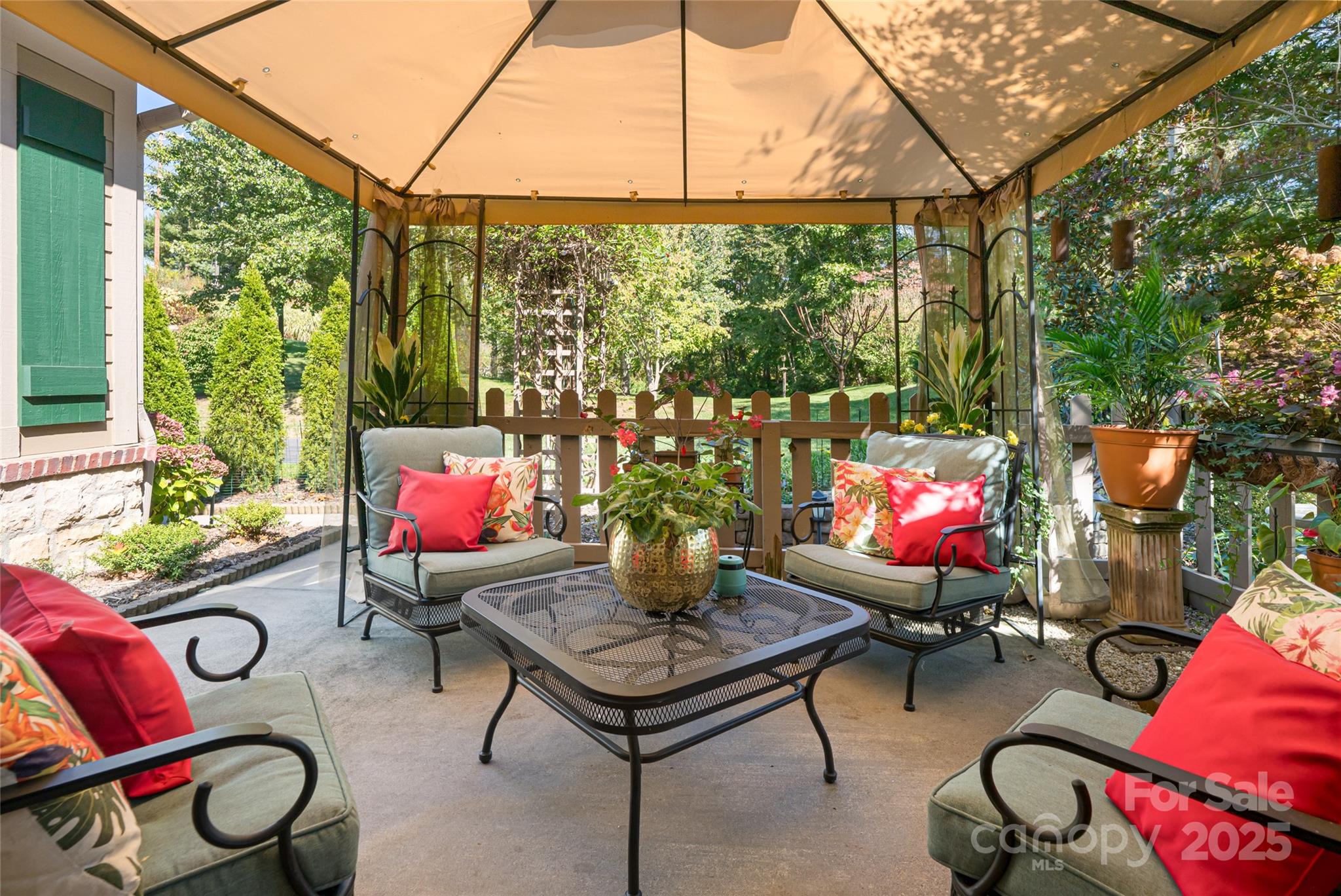 28 Craggy Vista Drive