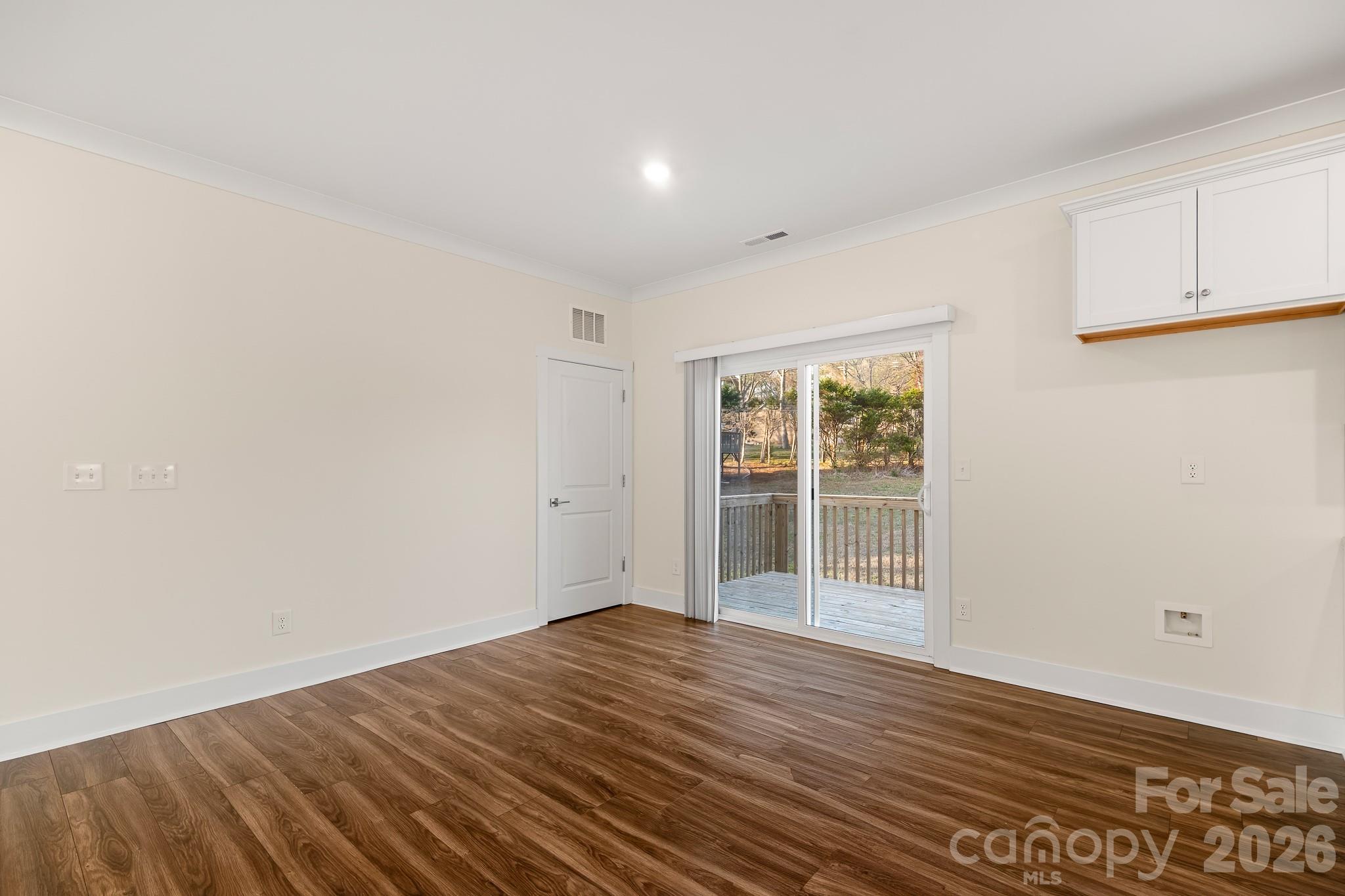 West Manor - Residential