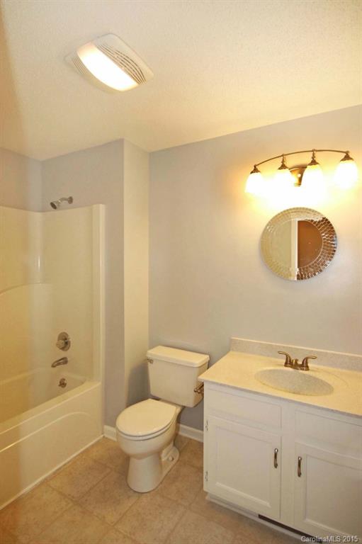 Lakewood Estates - Residential