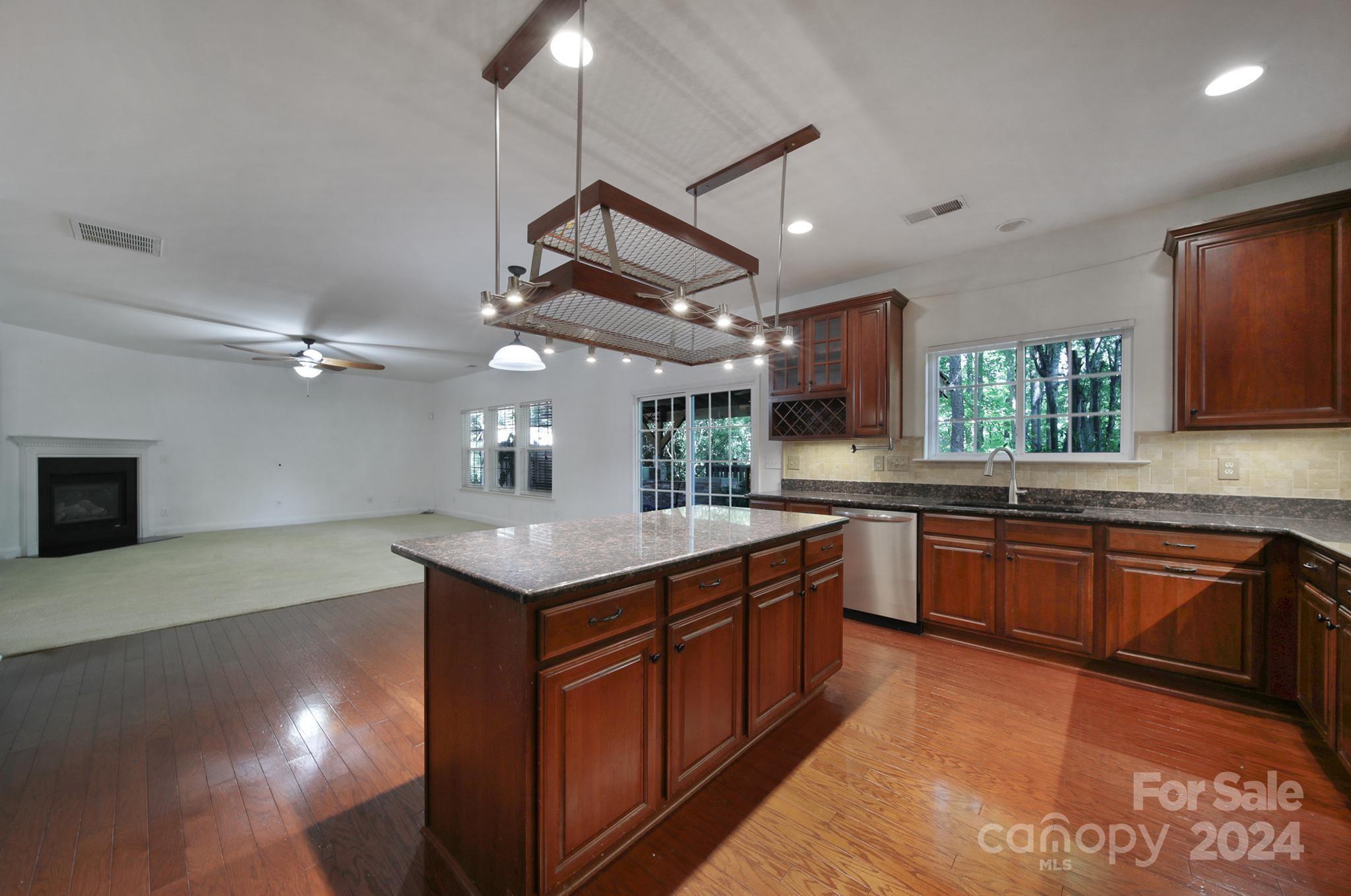 English Trails - Residential