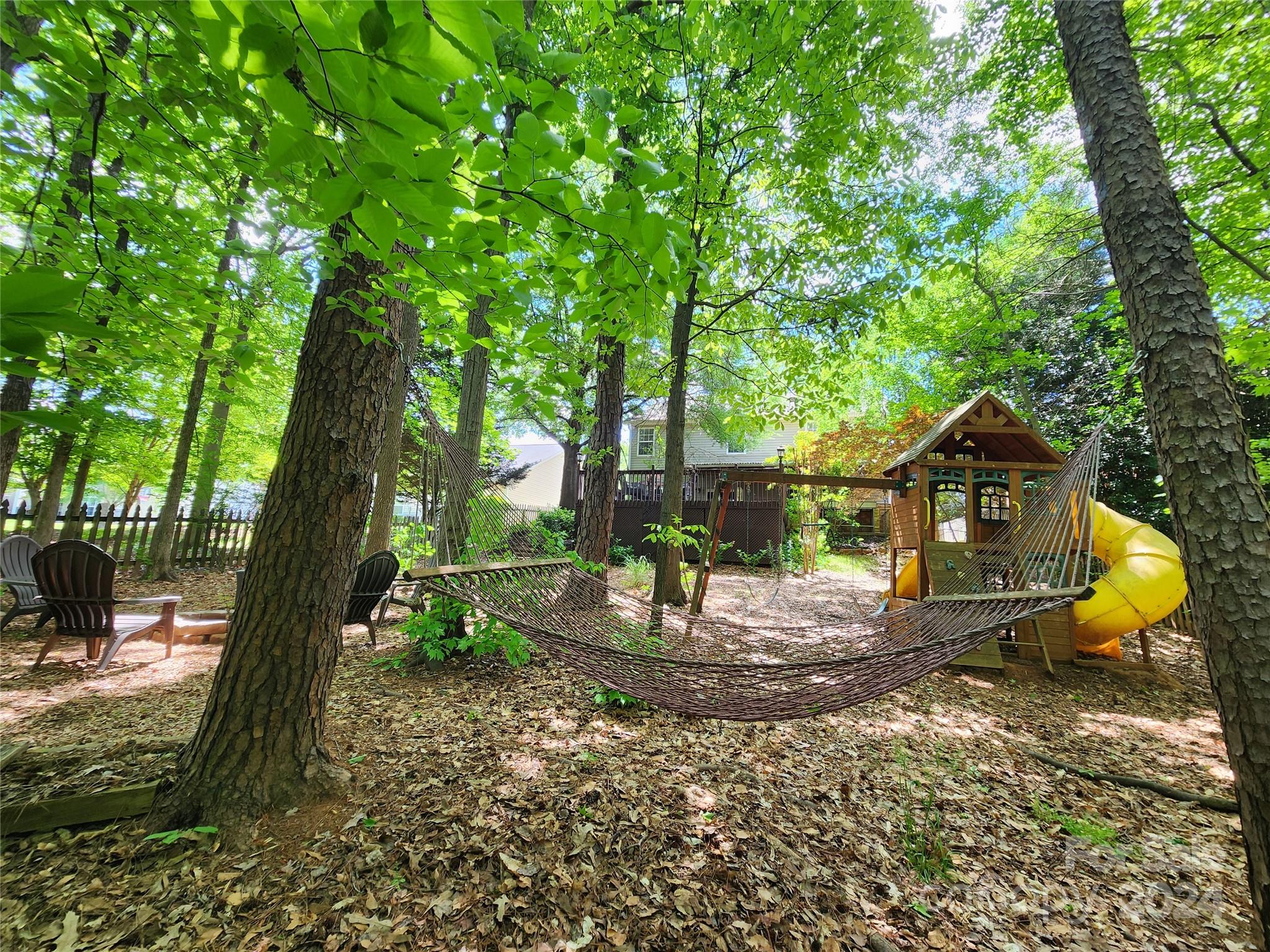 English Trails - Residential