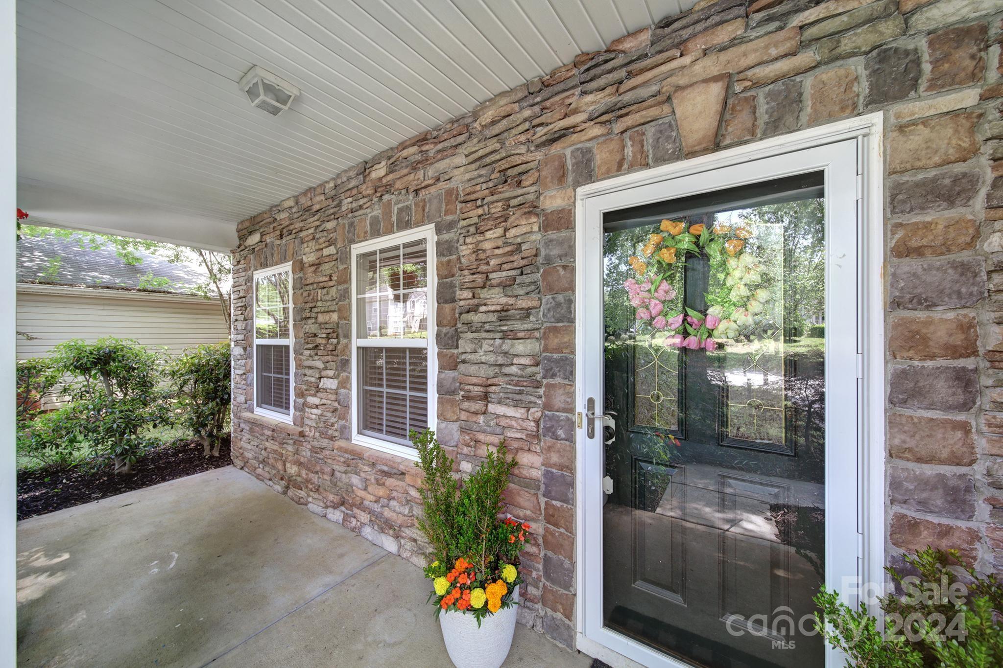 English Trails - Residential