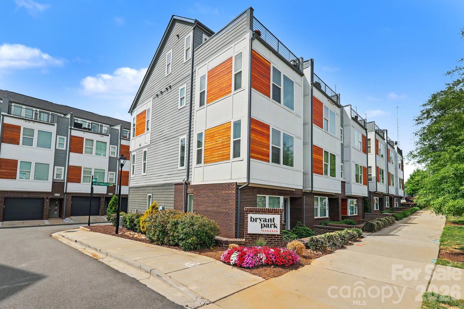 Bryant Park Terraces - Residential