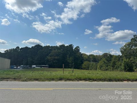 710 YORK Road Kings Mountain NC 28086
