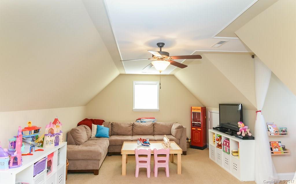 Miller Pond - Residential