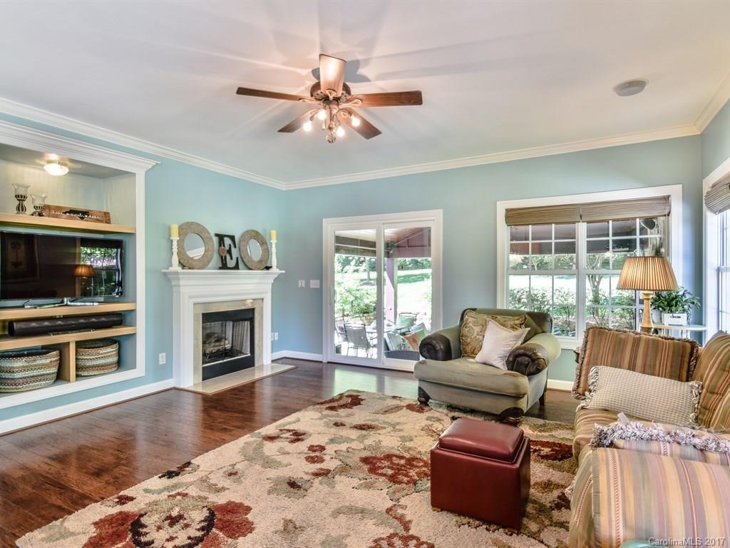 Morrison Cove - Residential