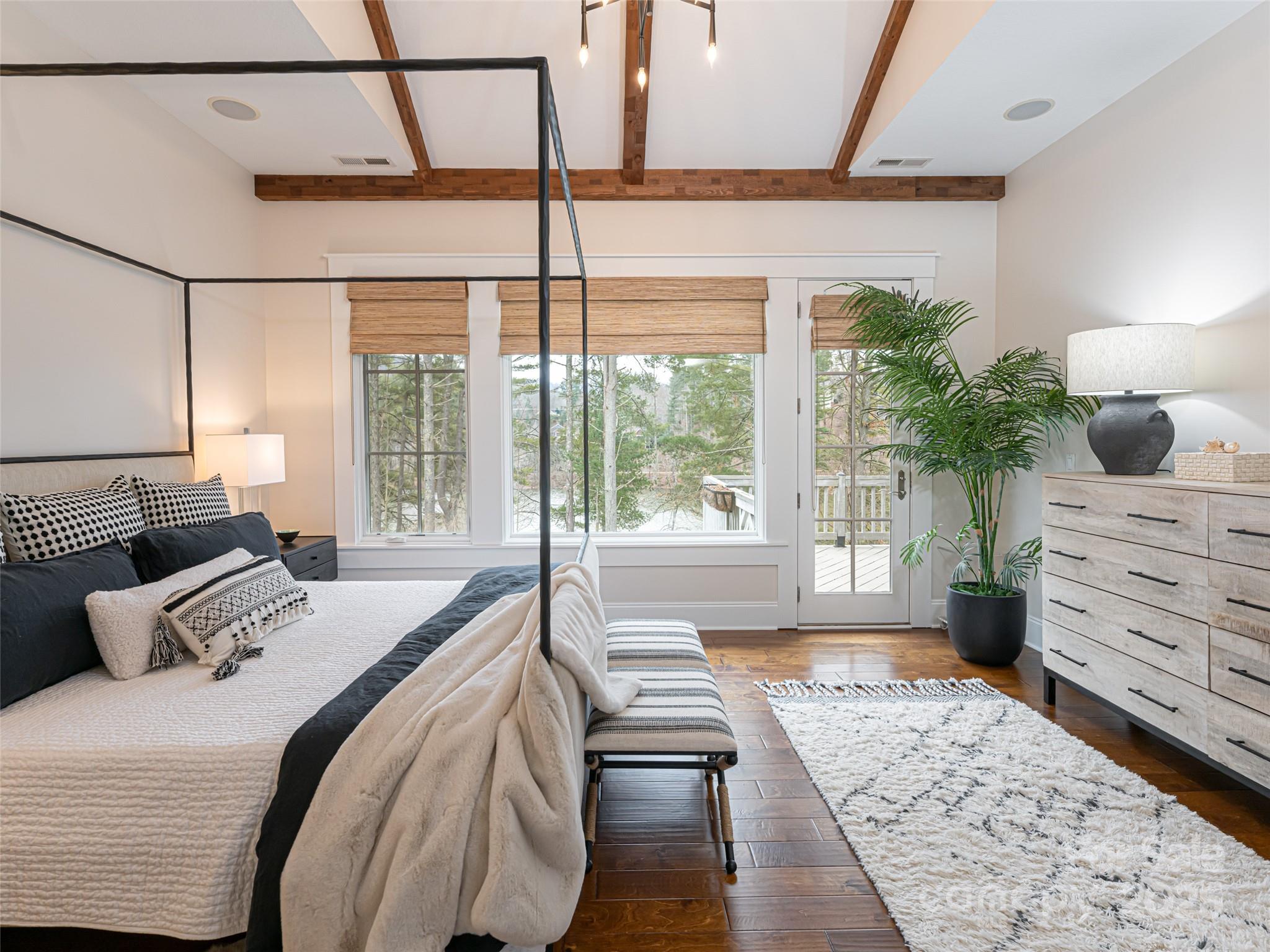 Biltmore Lake - Residential