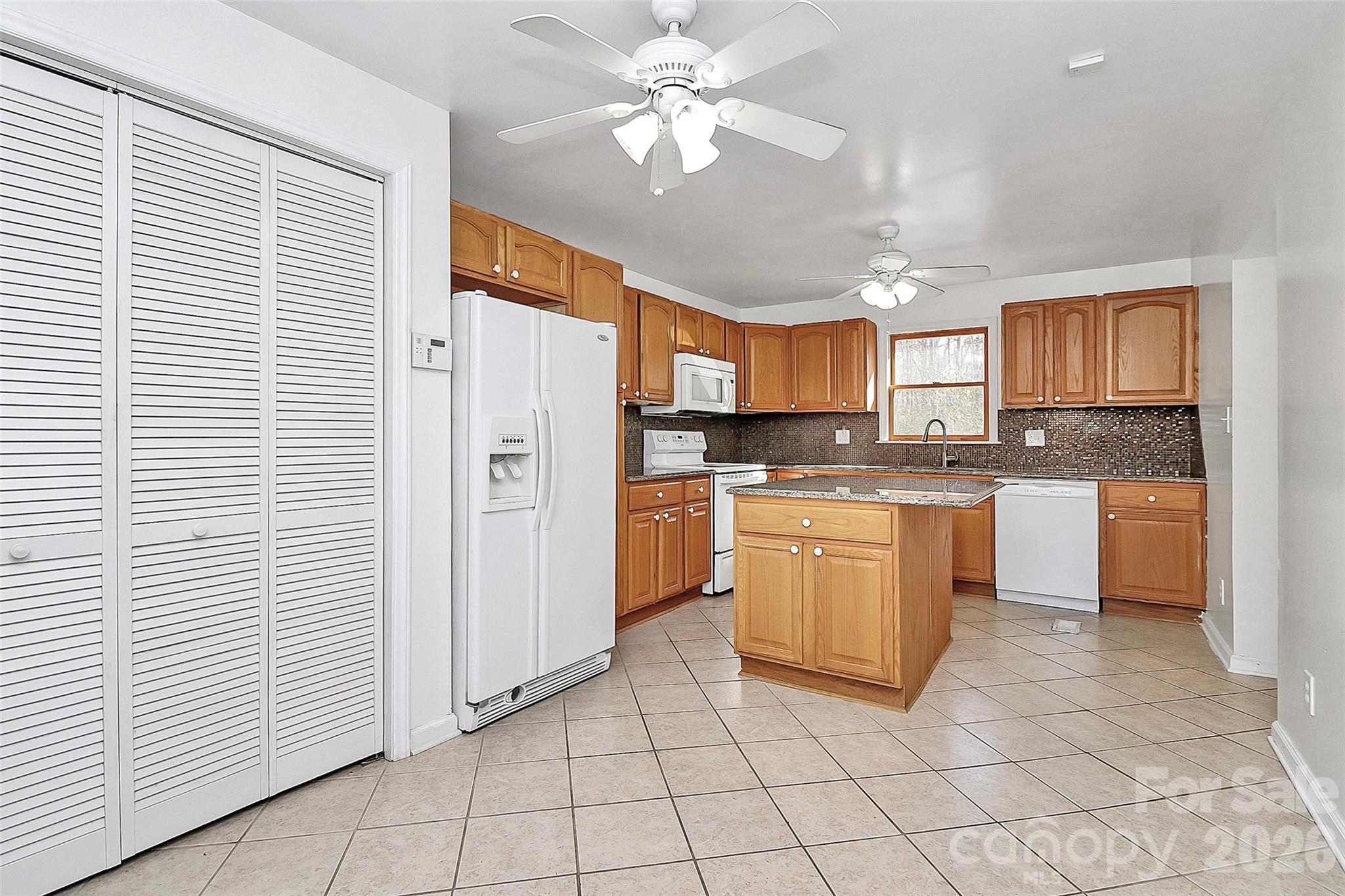 2111 Parkdale Avenue