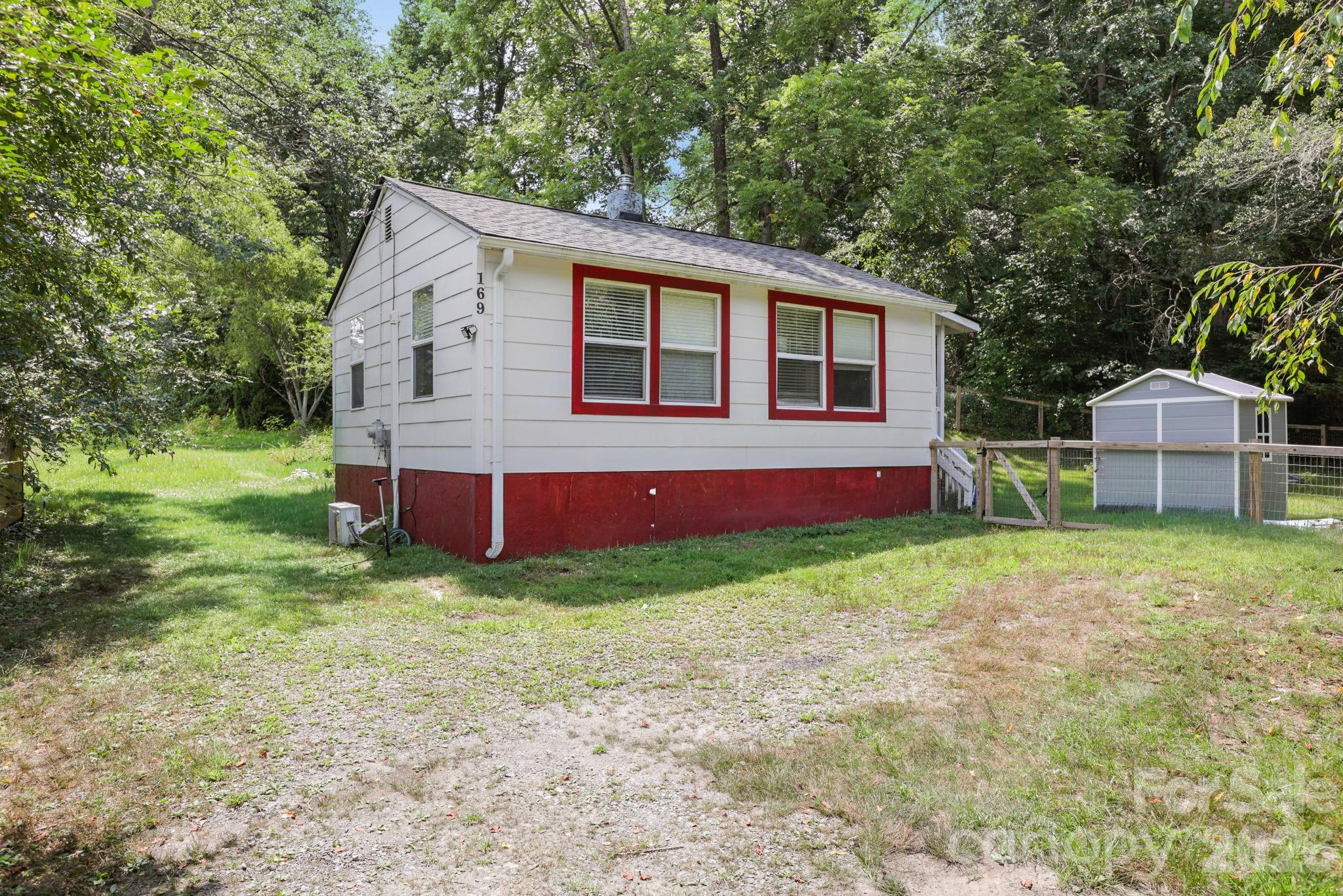 169 and 171 Cragmont Road